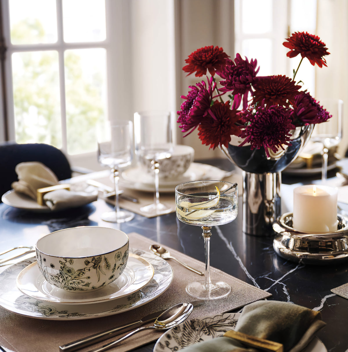 THE ONE × Clyme — Polished Stainless Steel Pedestal Serving Bowl