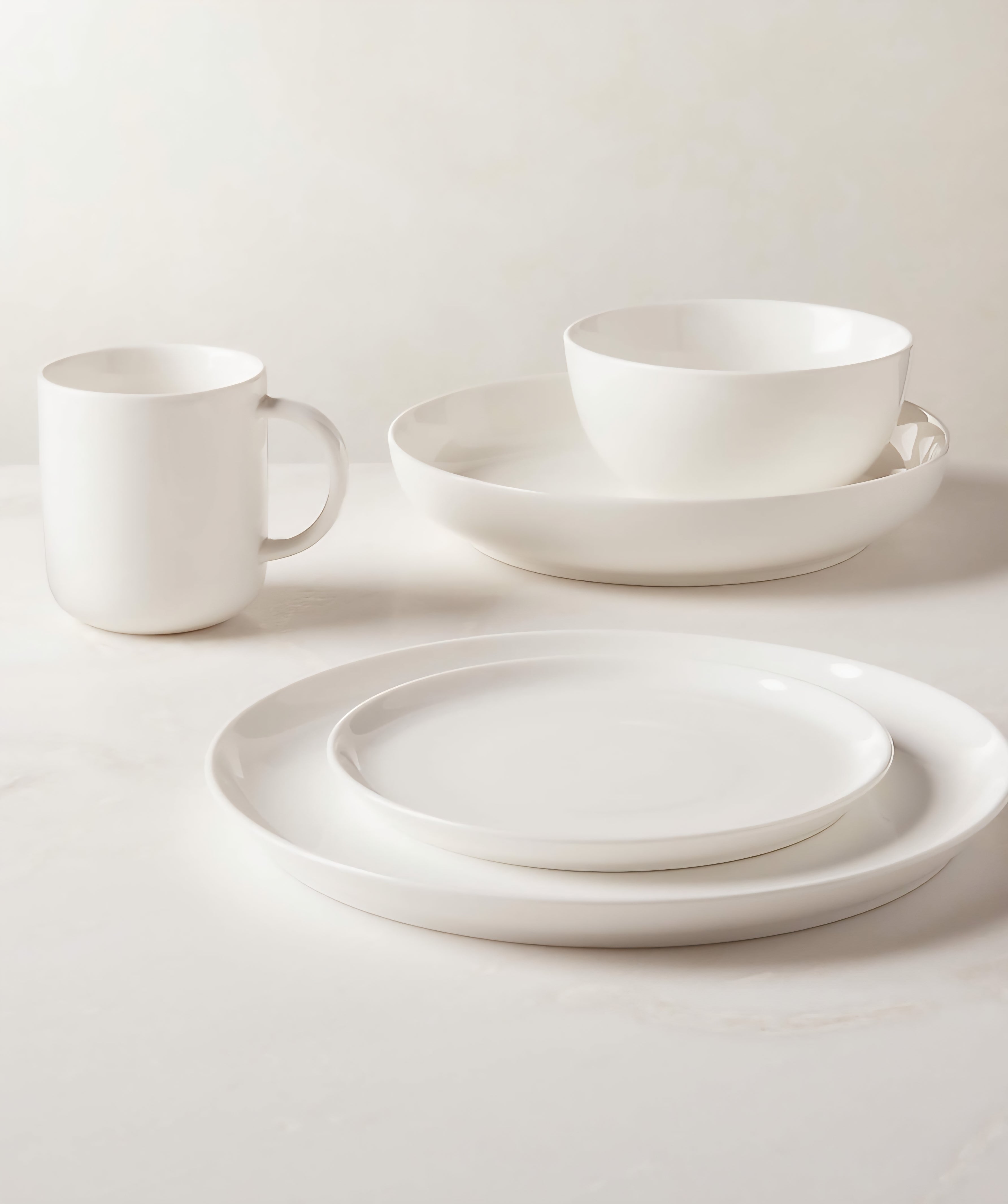 THE ONE × Contact — White Ceramic Dinner Plates with Black Rim