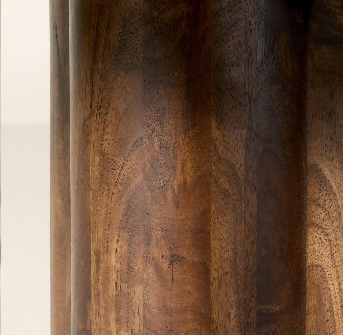 THE ONE × Viggo — Dark Mango Wood Dining Table