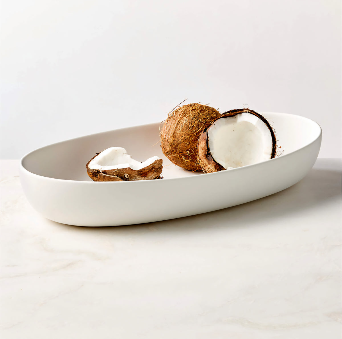 THE ONE × Mori — Matte White Oval Serving Bowl (Extra Large)