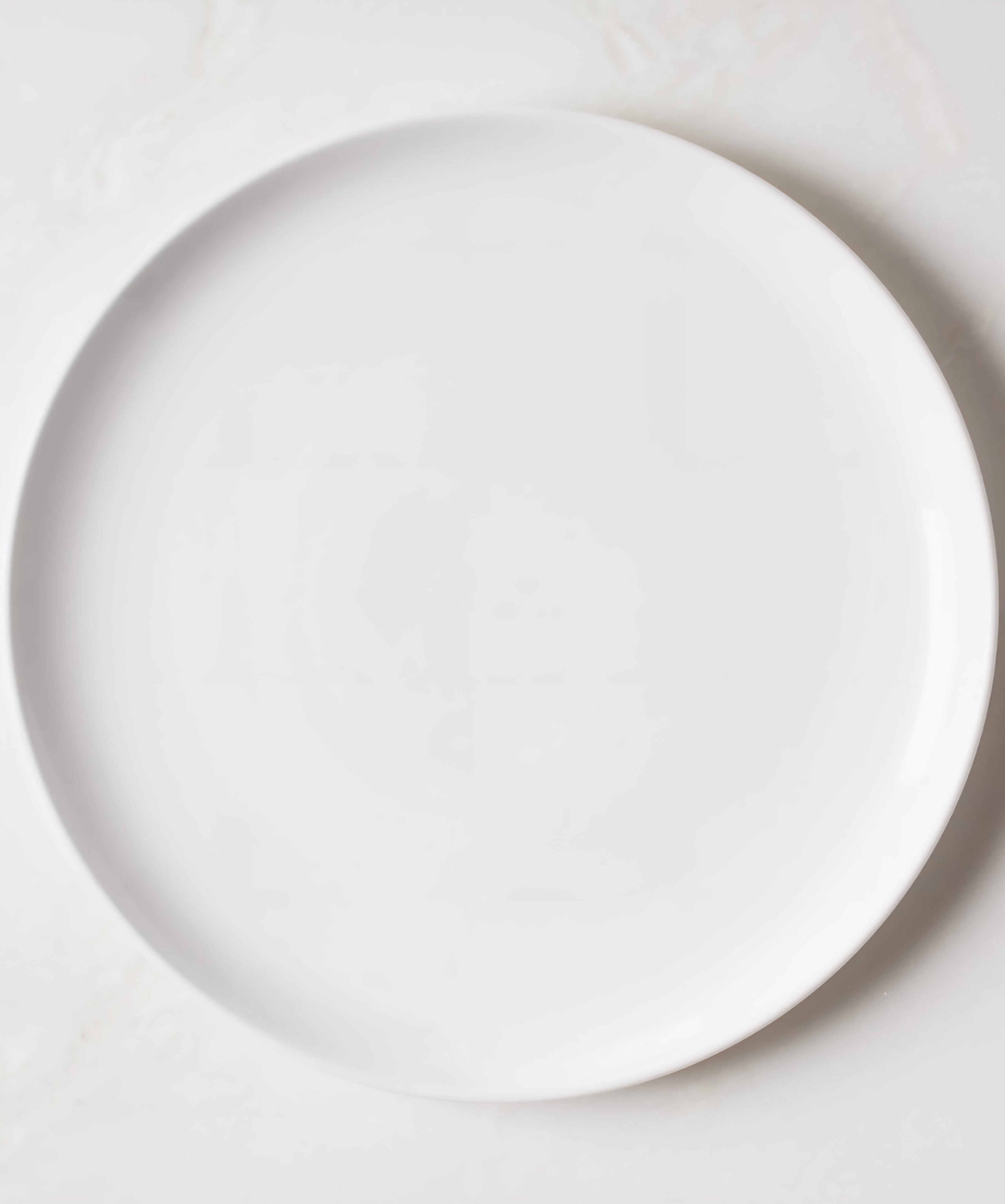 THE ONE × Contact — White Ceramic Dinner Plates with Black Rim