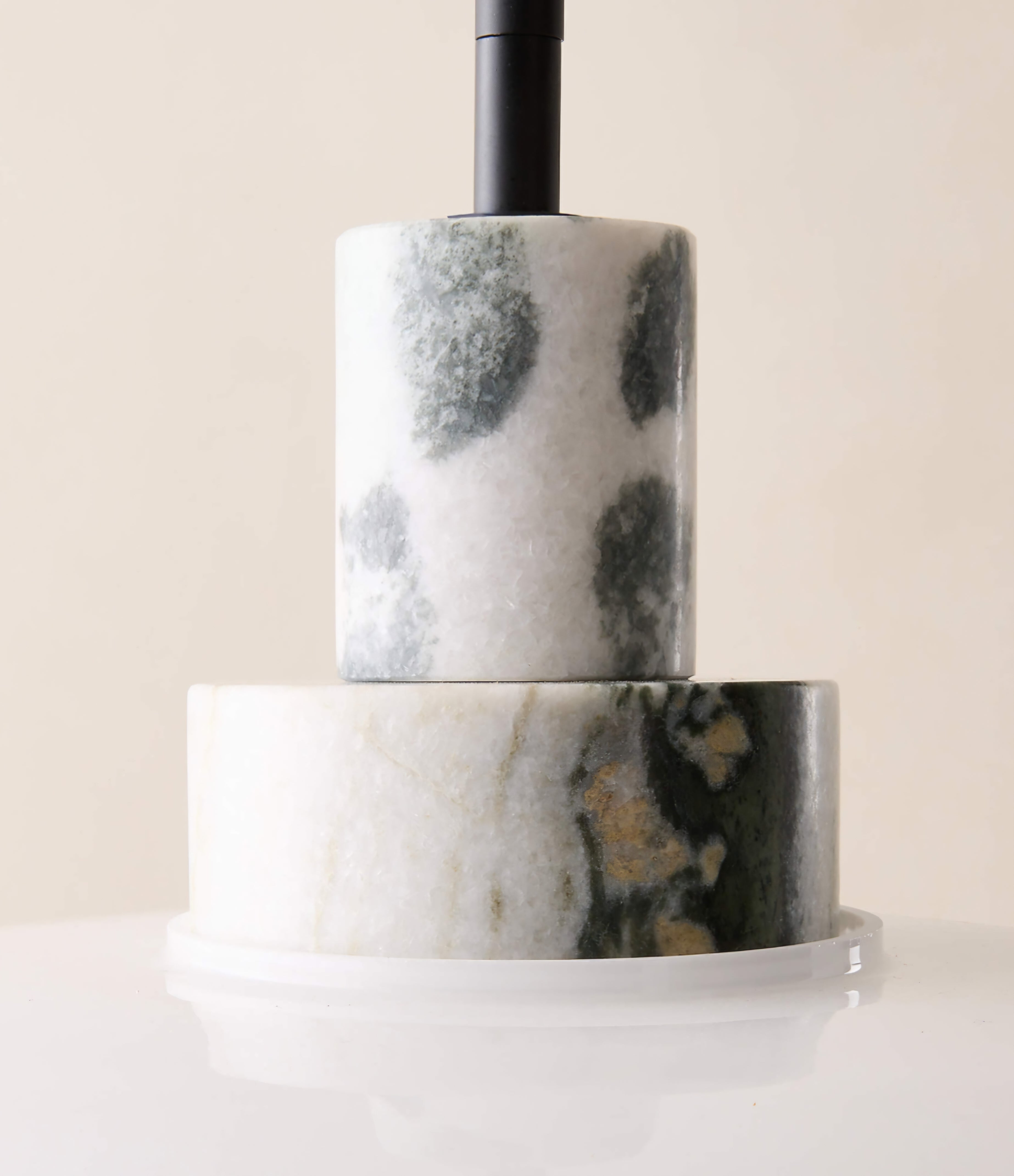 THE ONE × Virgo — Contrast Marble Pendant Light