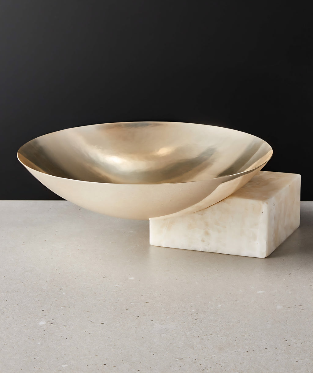THE ONE × Akri — Champagne Gold and Cream Onyx Low Serving Bowl
