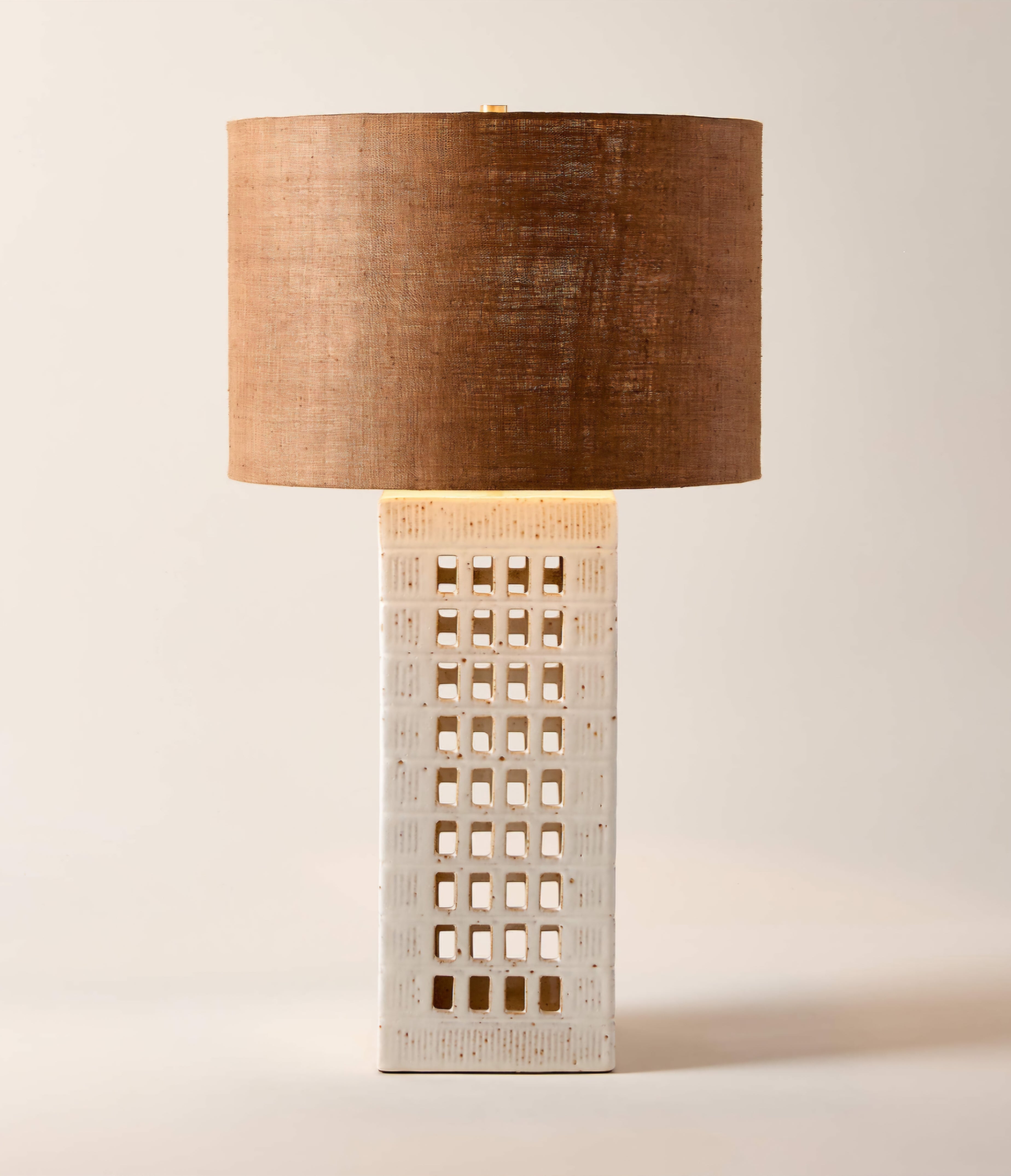THE ONE × Cienega — White Ceramic Reactive Glaze Table Lamp with Hemp Shade