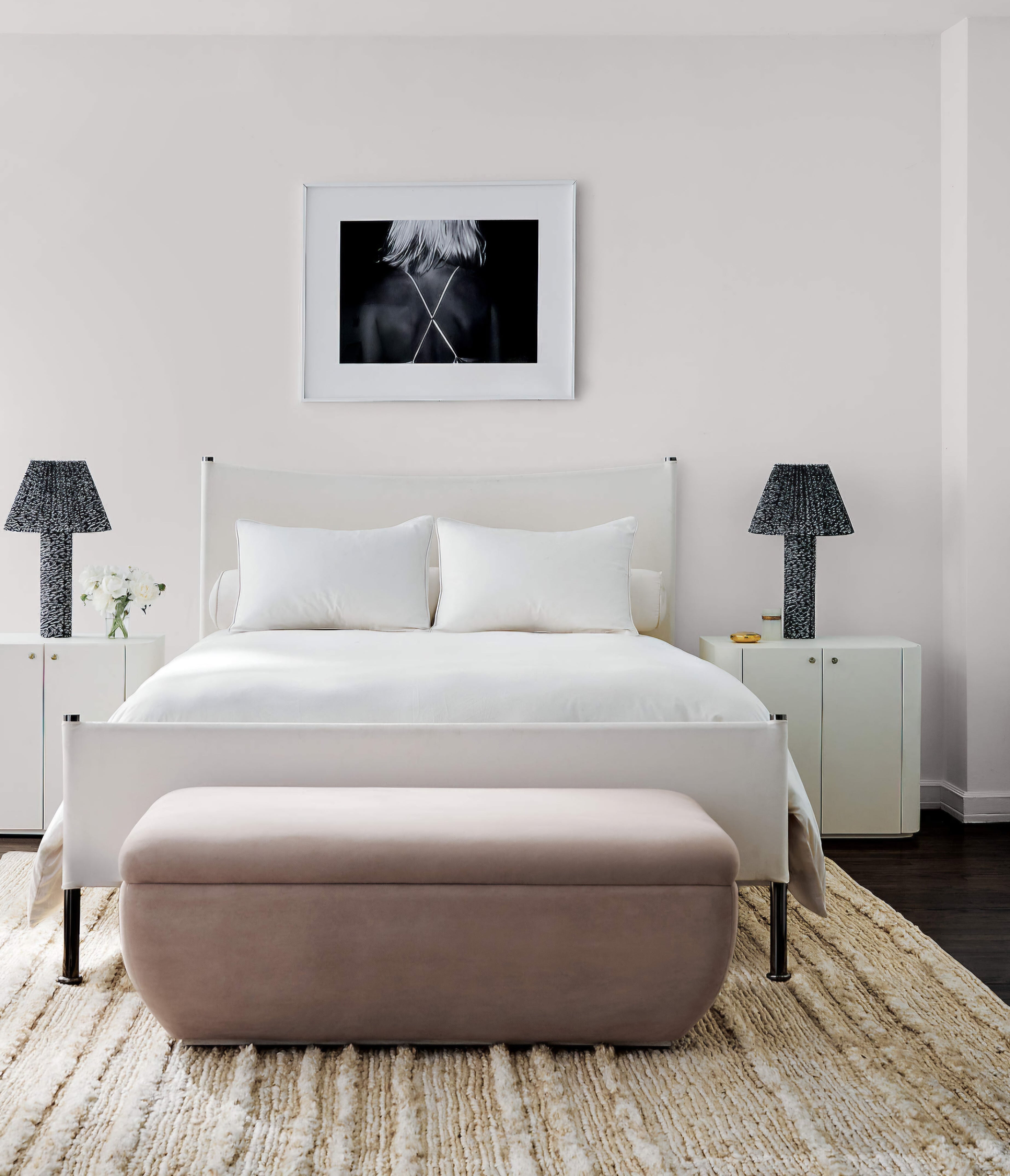 THE ONE × Scrunch — Black and White Table Lamp