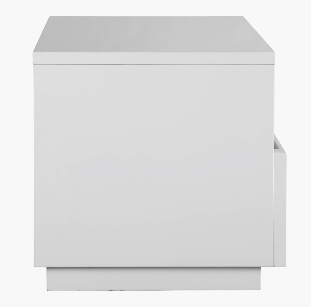 THE ONE × Chill — White High‑Gloss Media Console