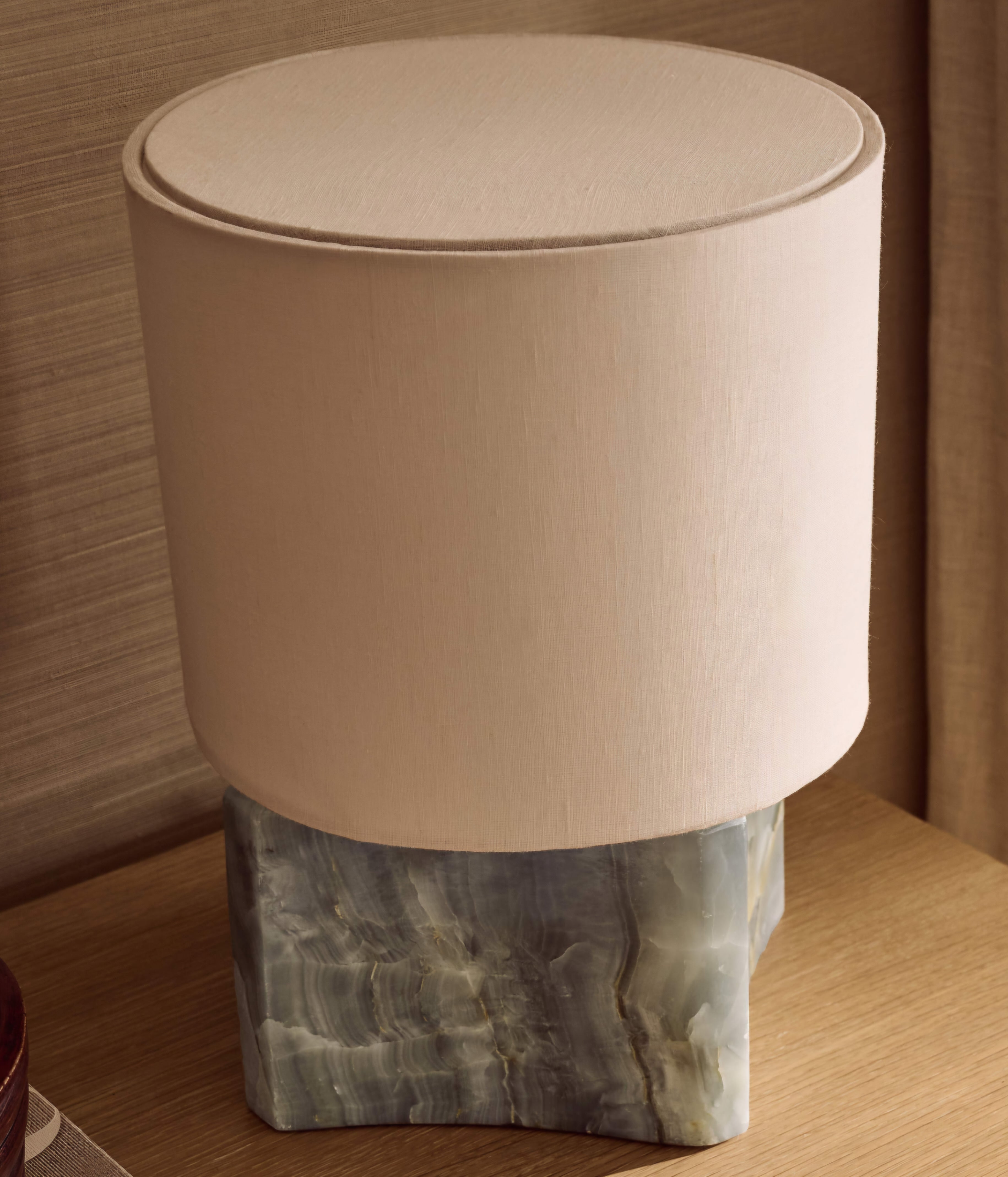 THE ONE × Anelle — Petite Blue Onyx Table Lamp with Linen Shade
