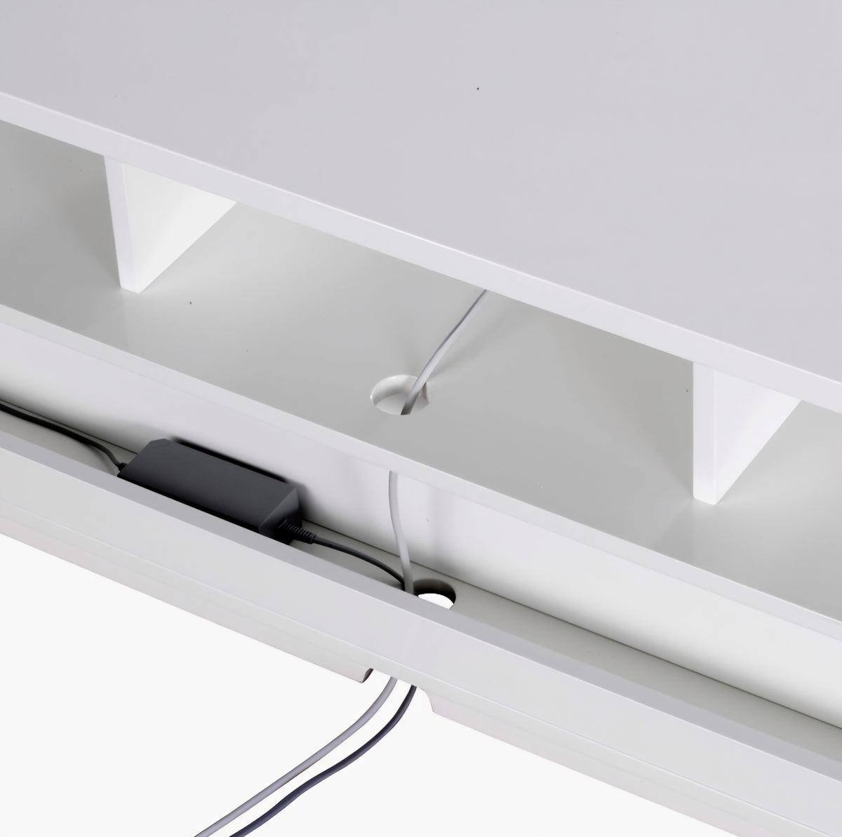 THE ONE × Chill — White High‑Gloss Media Console