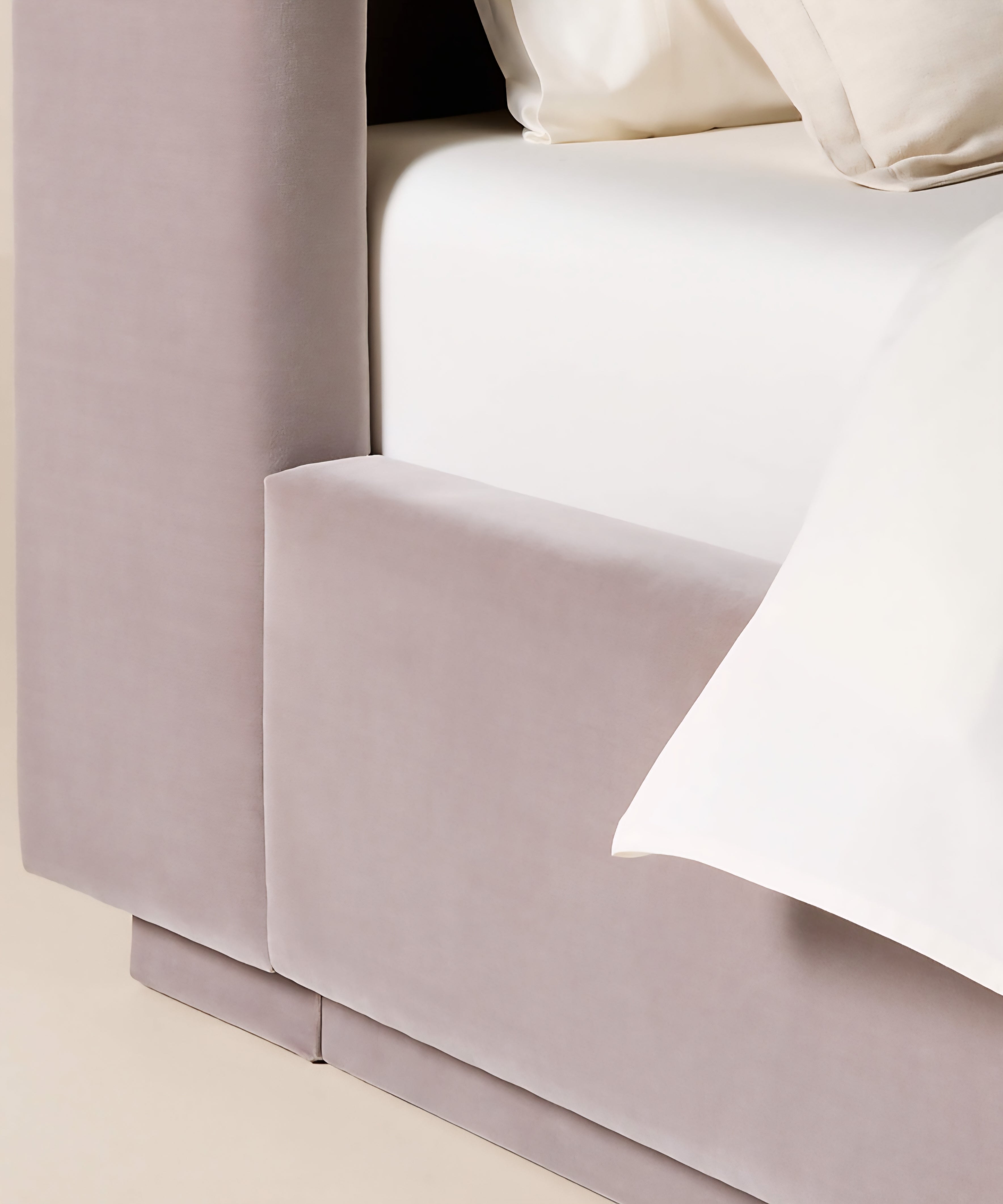 THE ONE × Russell — Velvet Upholstered Queen Storage Bed