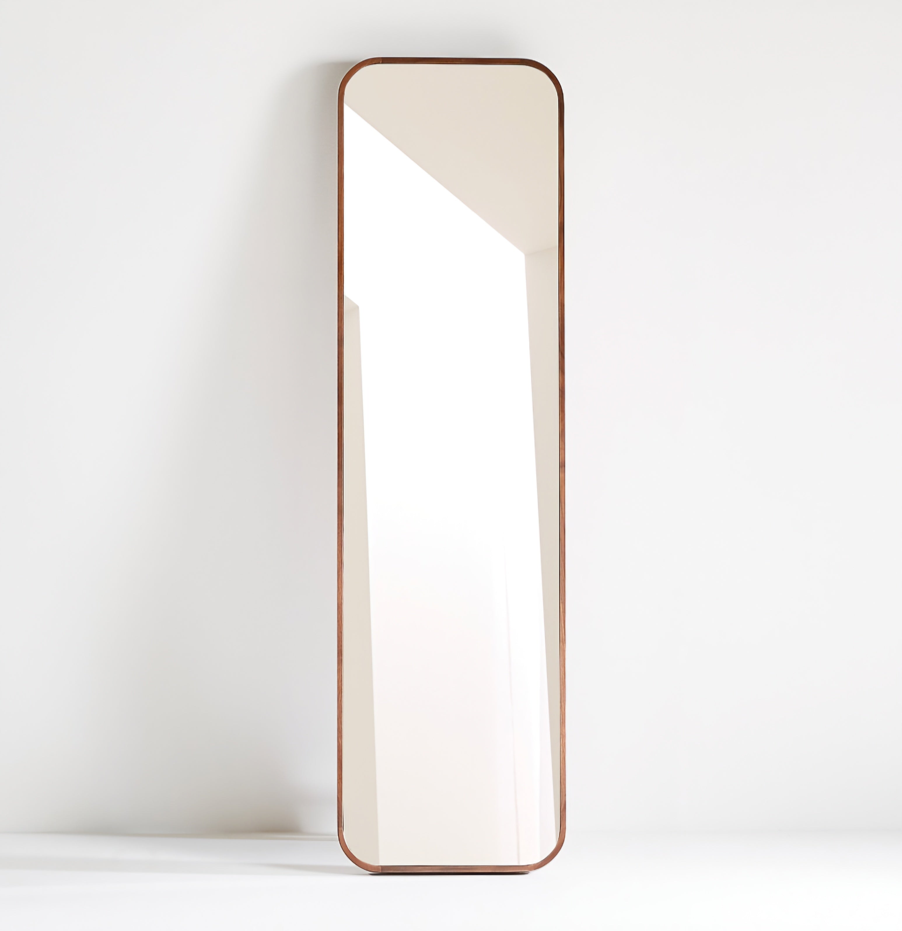 THE ONE × Edge — Medium Walnut Rectangle Standing Mirror