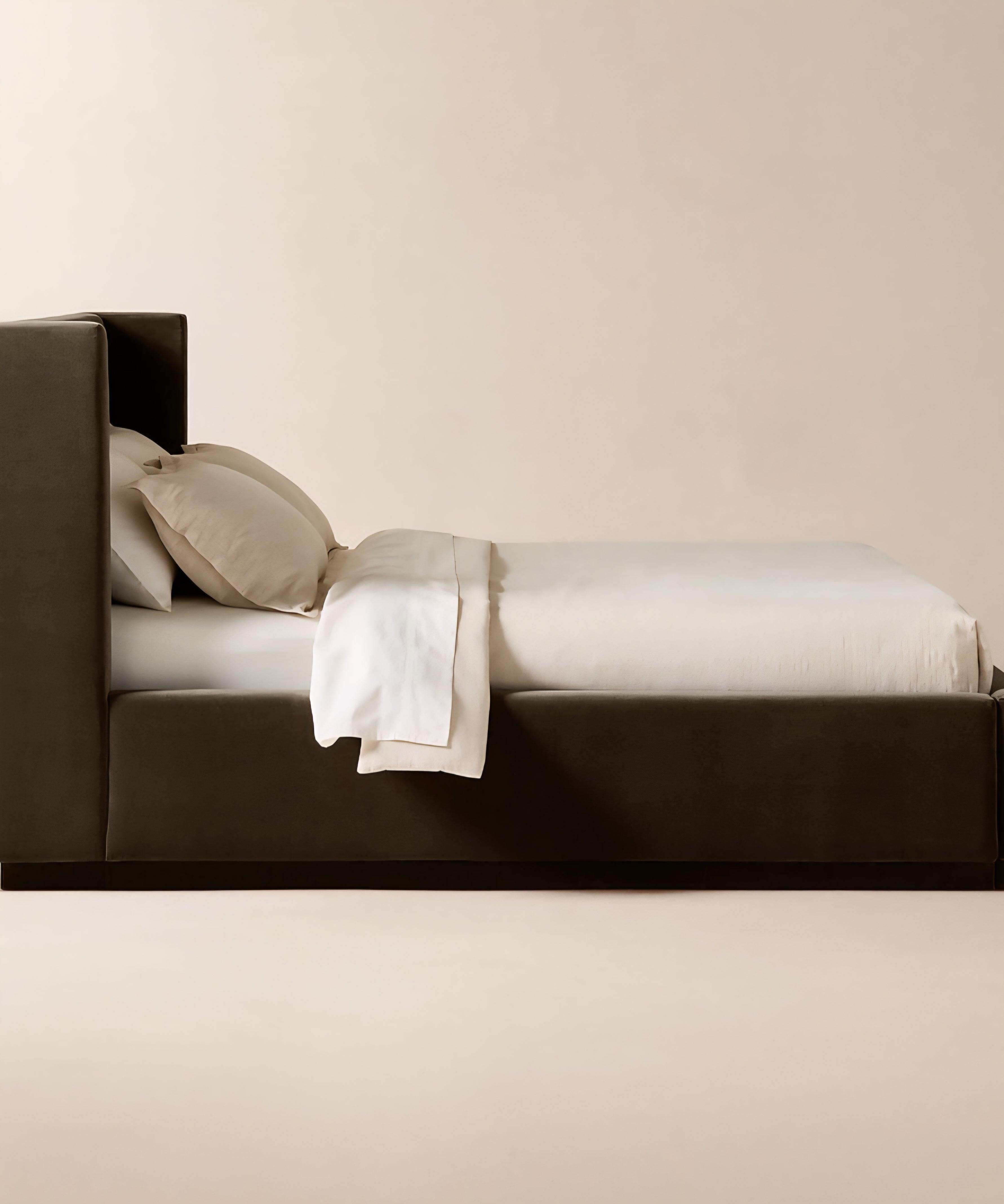 THE ONE × Russell — Velvet Upholstered Queen Storage Bed