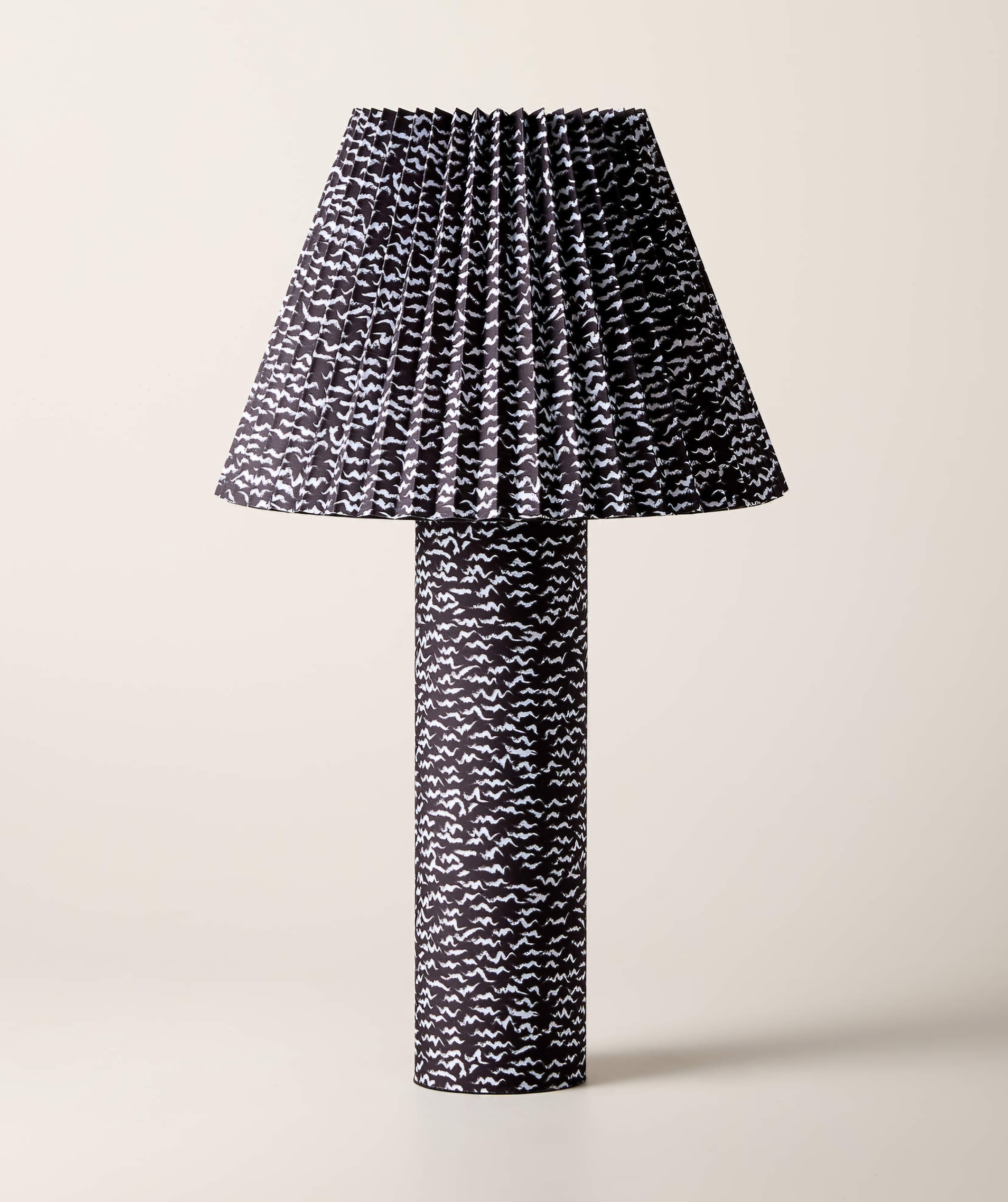 THE ONE × Scrunch — Black and White Table Lamp