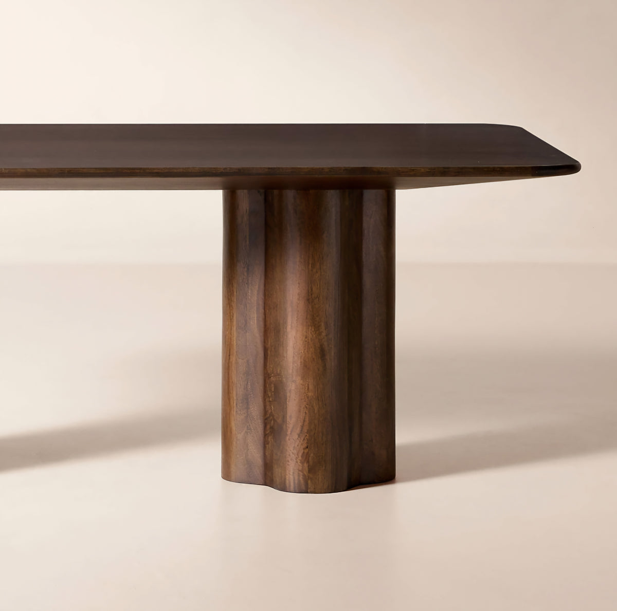 THE ONE × Viggo — Dark Mango Wood Dining Table