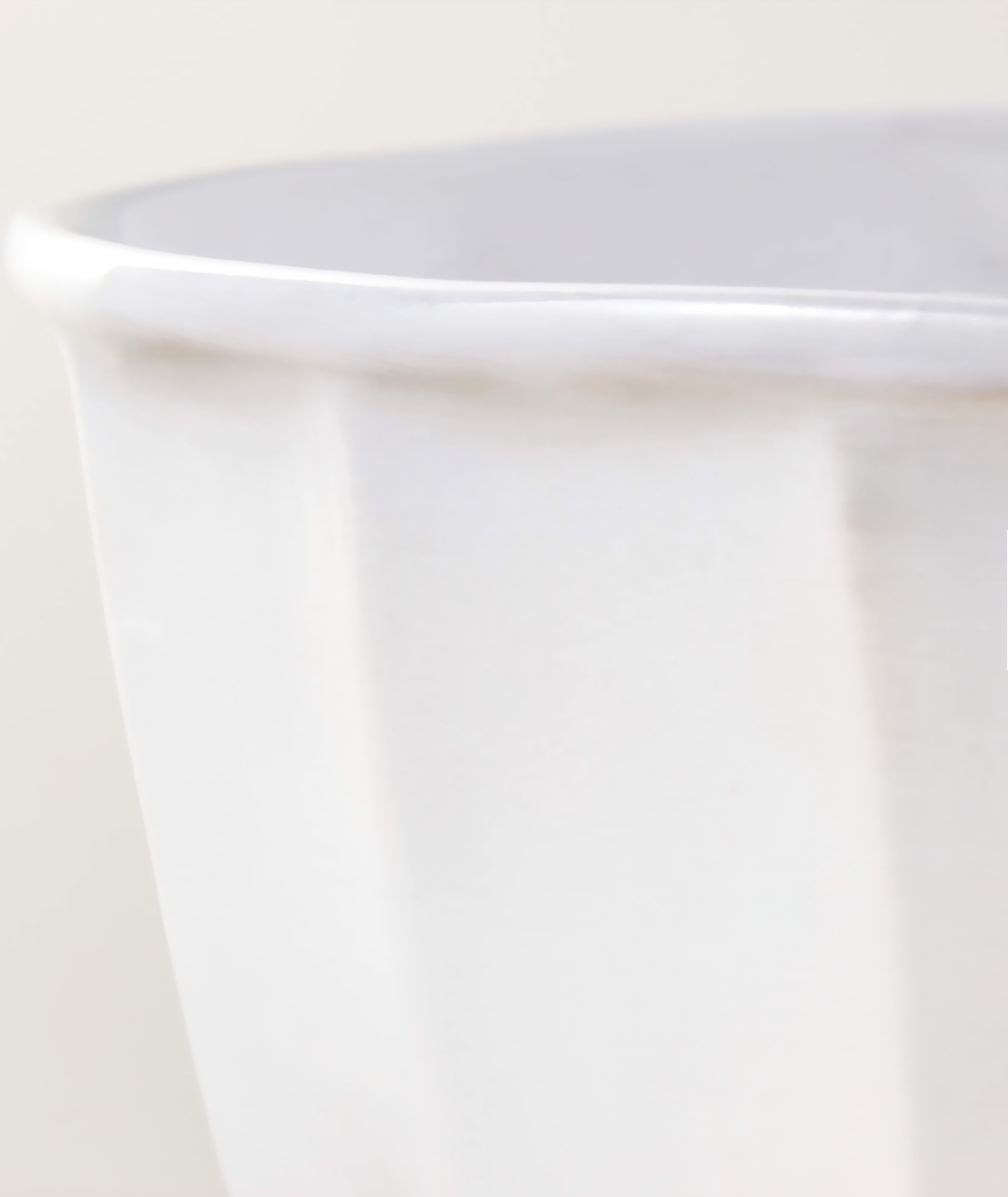 THE ONE × Goop — Cremieux White Ceramic Paneled Serving Bowl