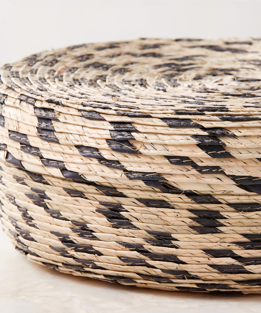 THE ONE × Mezze — Black and Natural Serving Basket with Lid