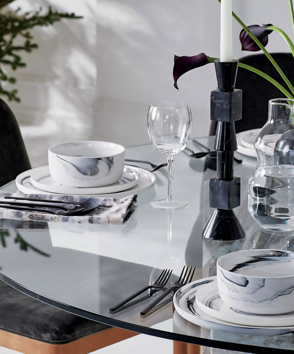 THE ONE × Swirl — Black and White Dinner Plates