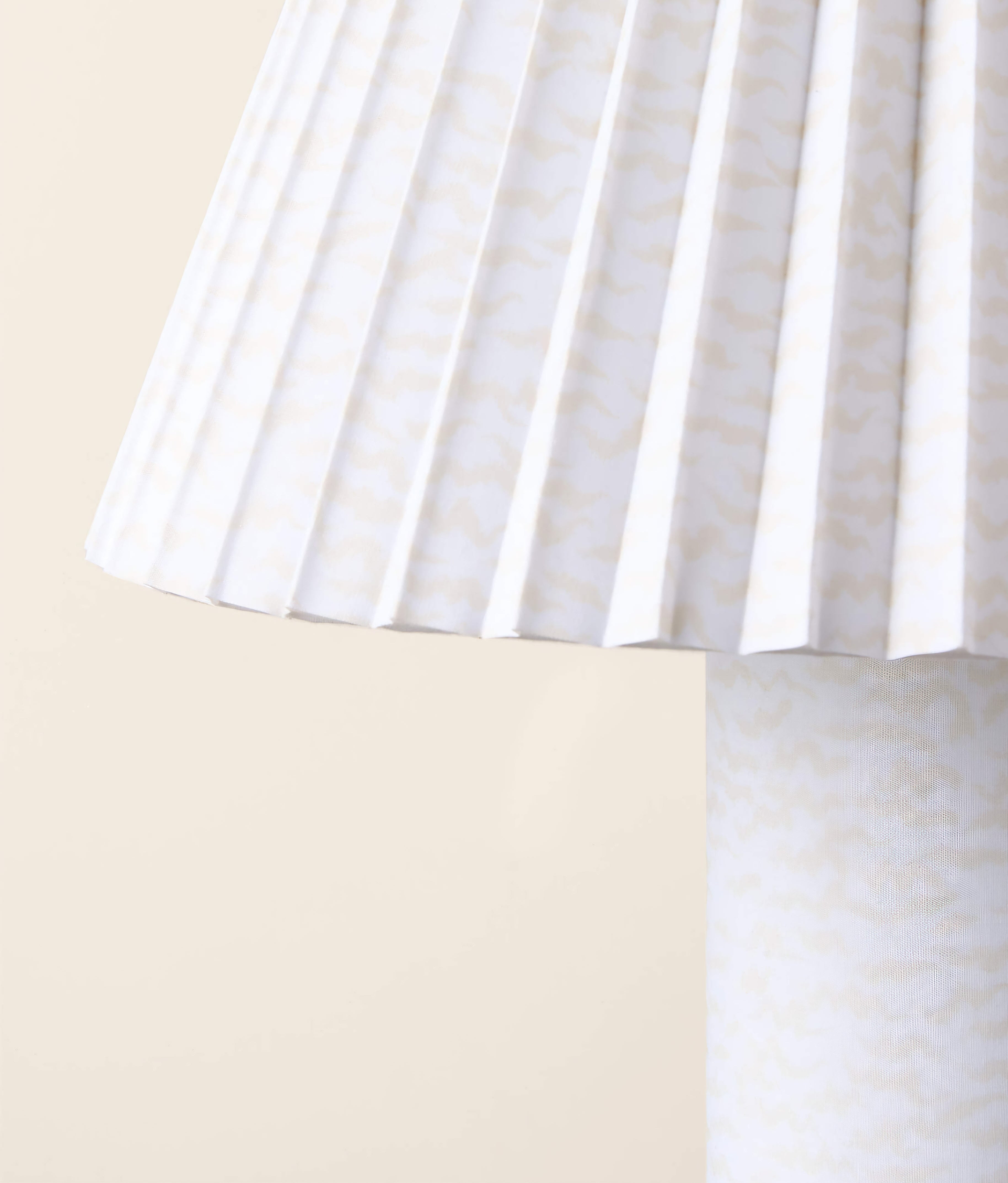 THE ONE × Scrunch — Ivory Table Lamp