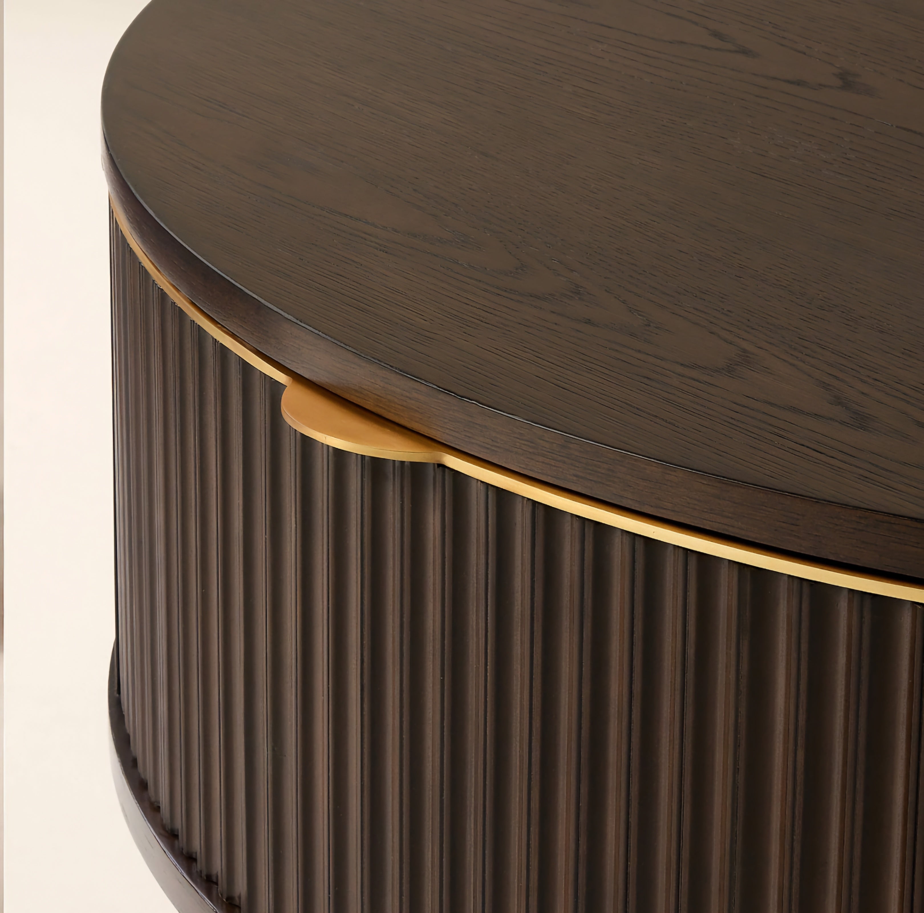 THE ONE × Davison — Round Fluted Dark Oak Coffee Table 
40" Round