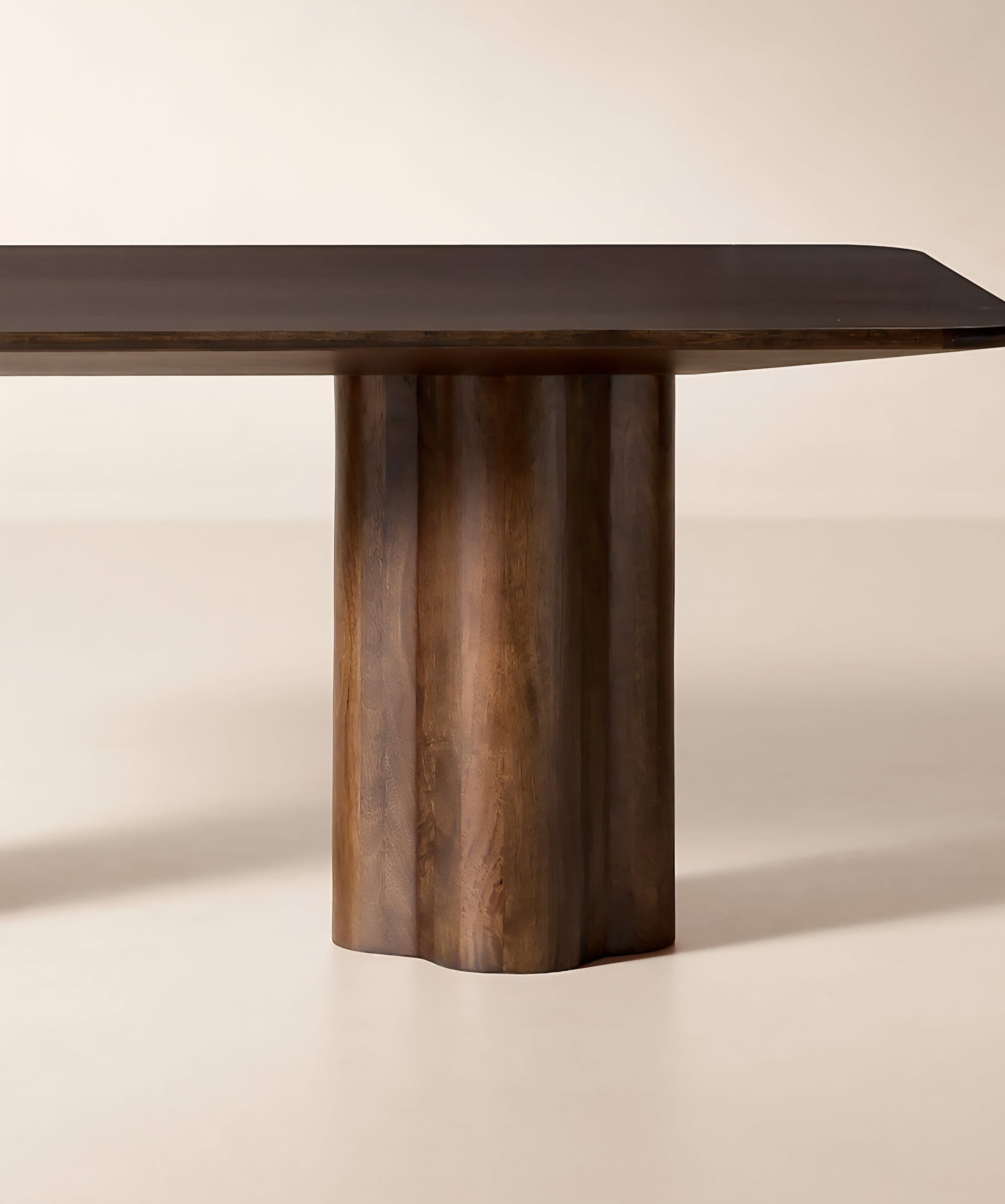 THE ONE × Viggo — Dark Mango Wood Dining Table