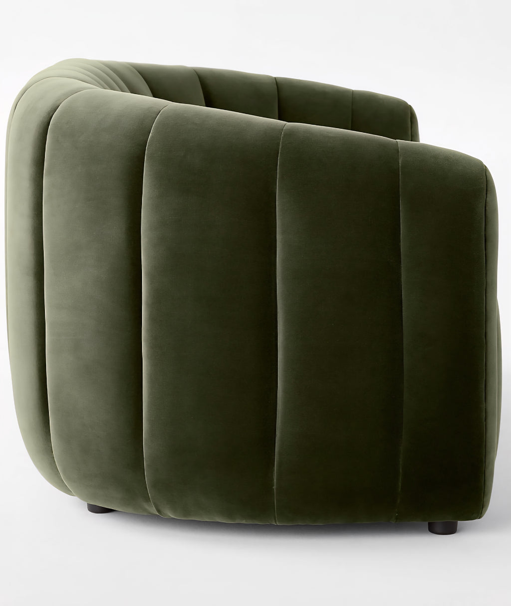THE ONE × Fitz — Channeled White Boucle Loveseat
