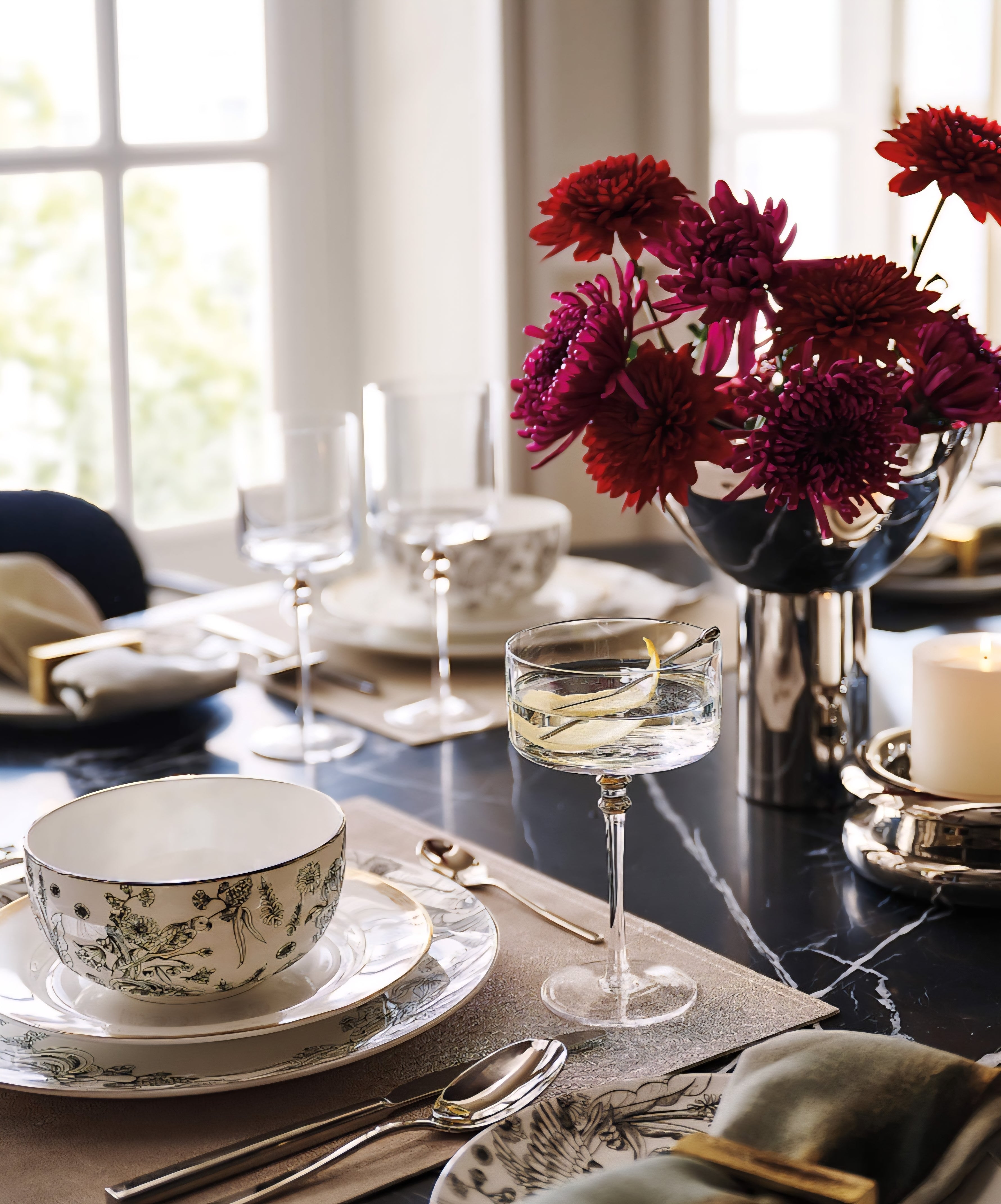 THE ONE × Clyme — Polished Stainless Steel Pedestal Serving Bowl