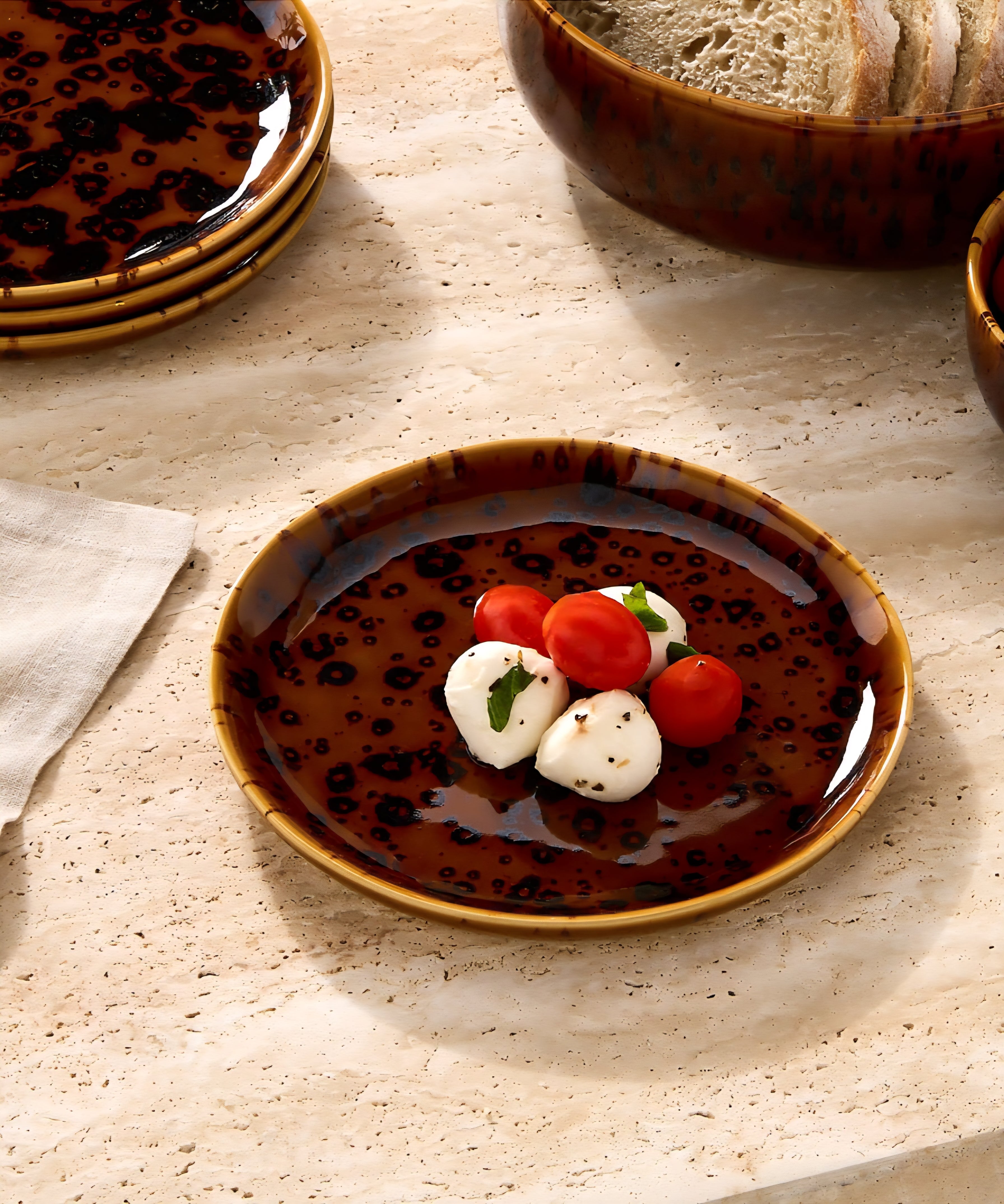 THE ONE × Tara — Tortoise Serving Gift Set