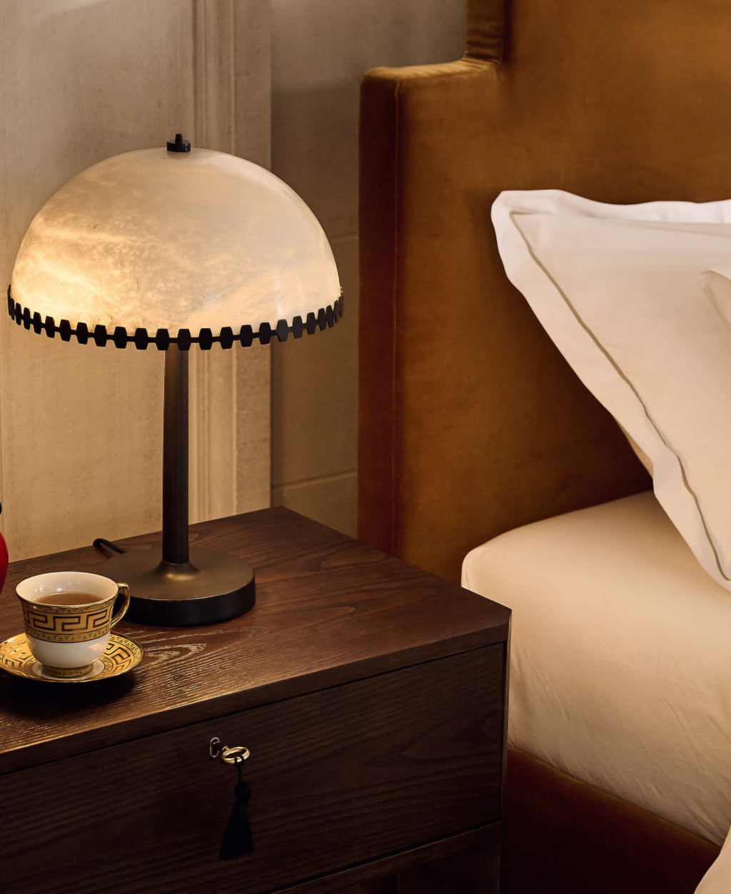 THE ONE × Oceana — Black Metal Table Lamp with Alabaster Shade