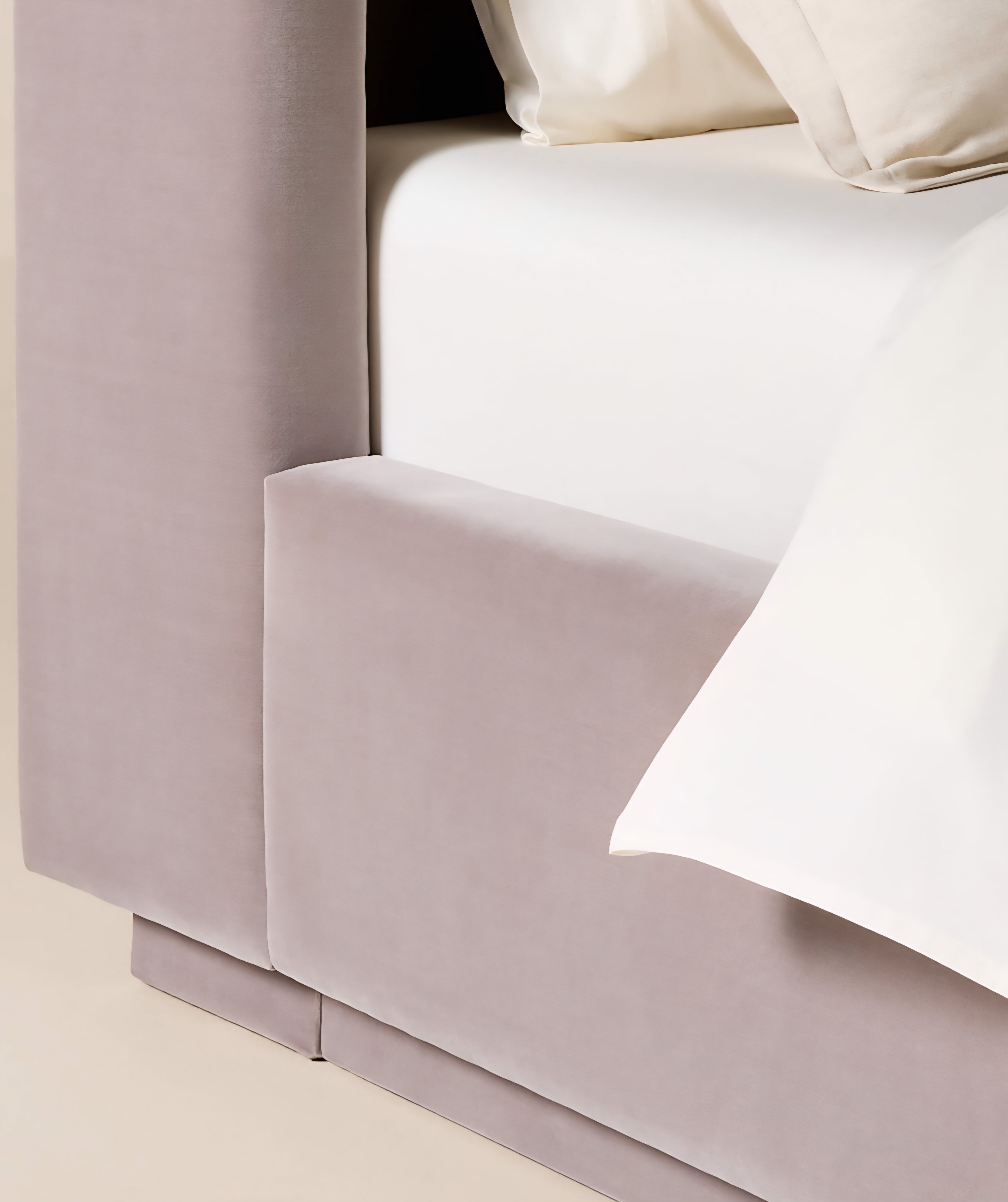 THE ONE × Russell — Velvet Upholstered Queen Storage Bed