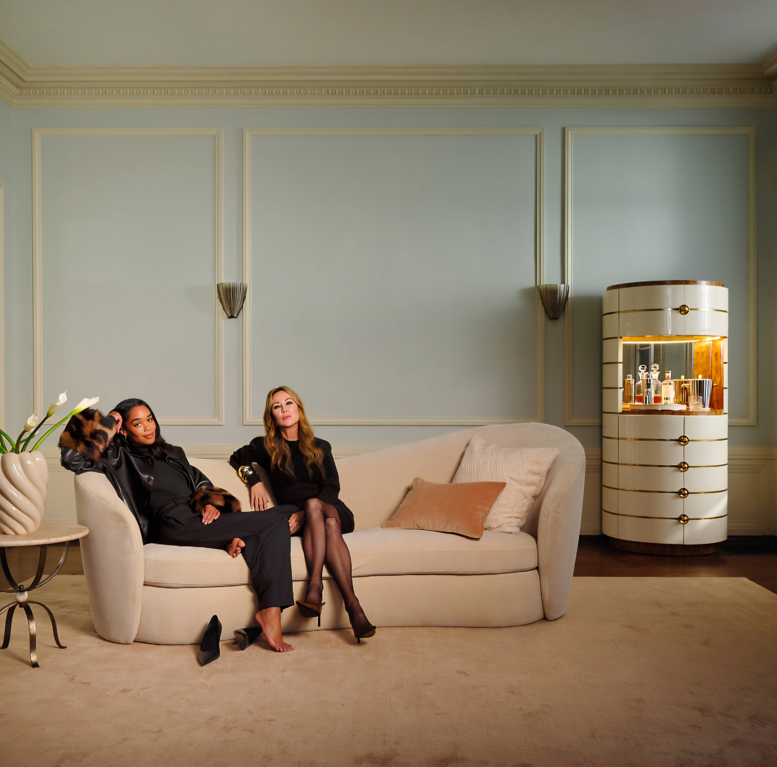 THE ONE × Salon — Sofa by Laura Harrier & Tiffany Howell