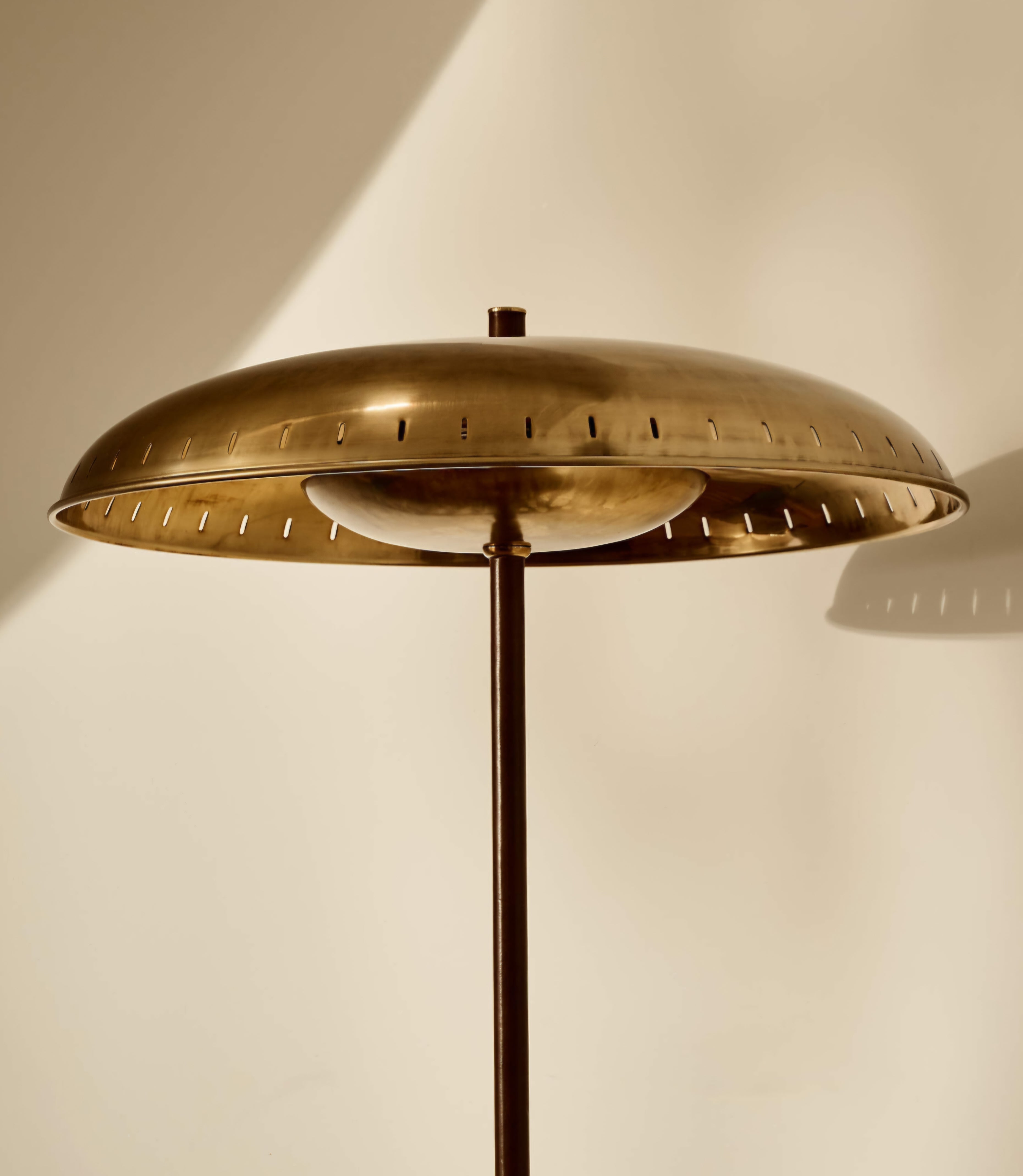THE ONE × Atelier — Aged Brass Table Lamp