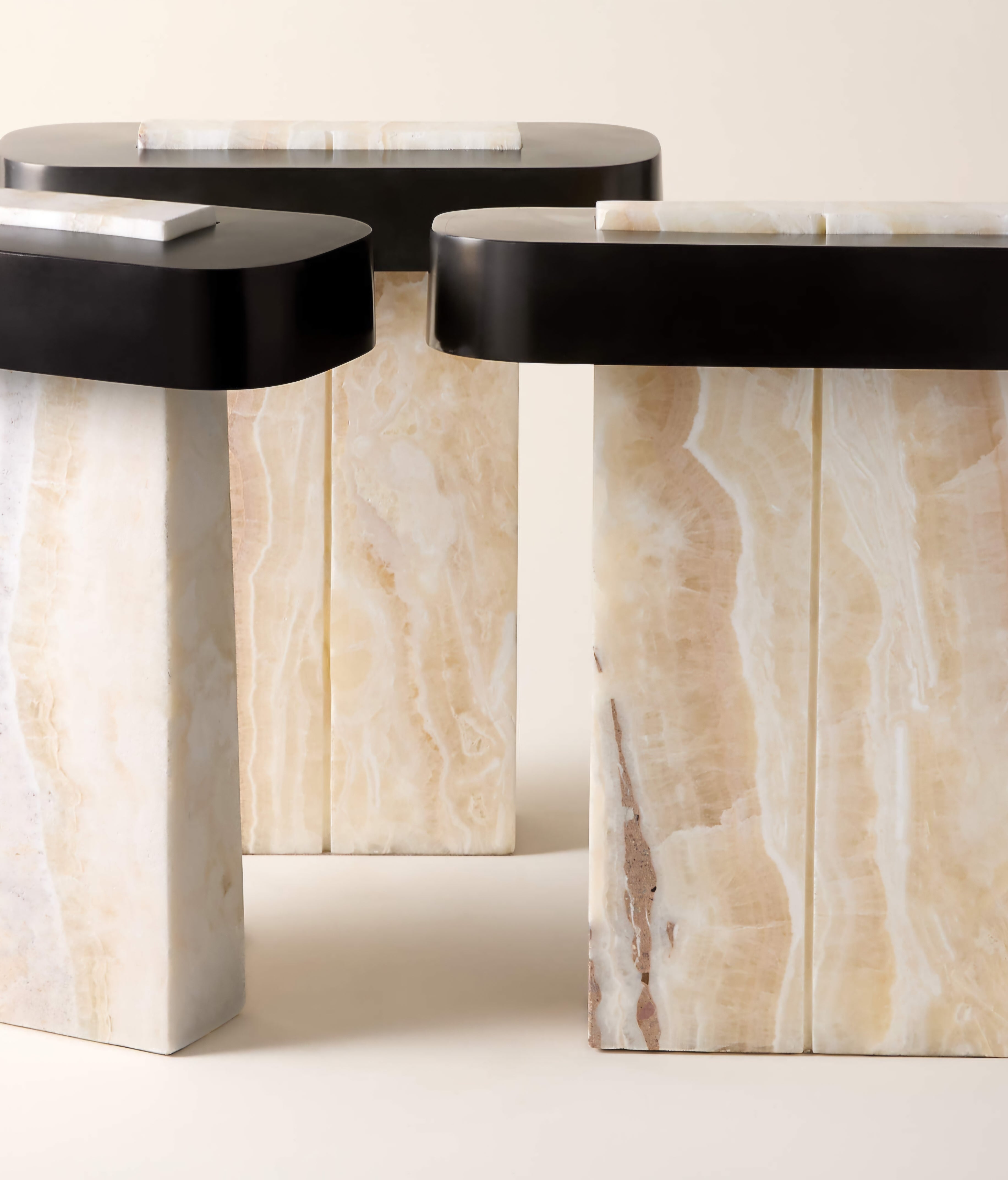 THE ONE × Lastra — White Onyx Table Lamp