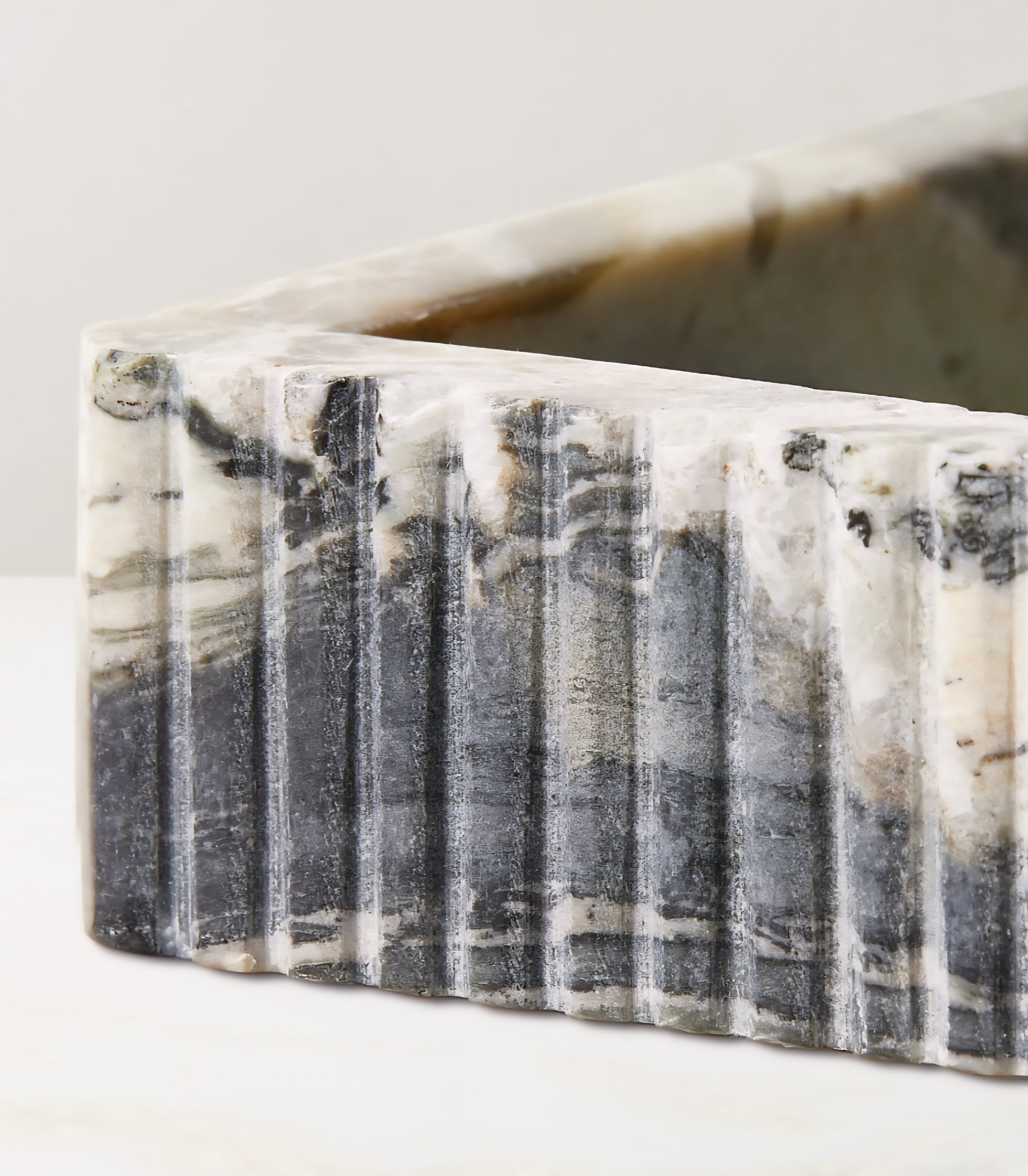 THE ONE × Luke — Jade Marble Ribbed Catchall Dish