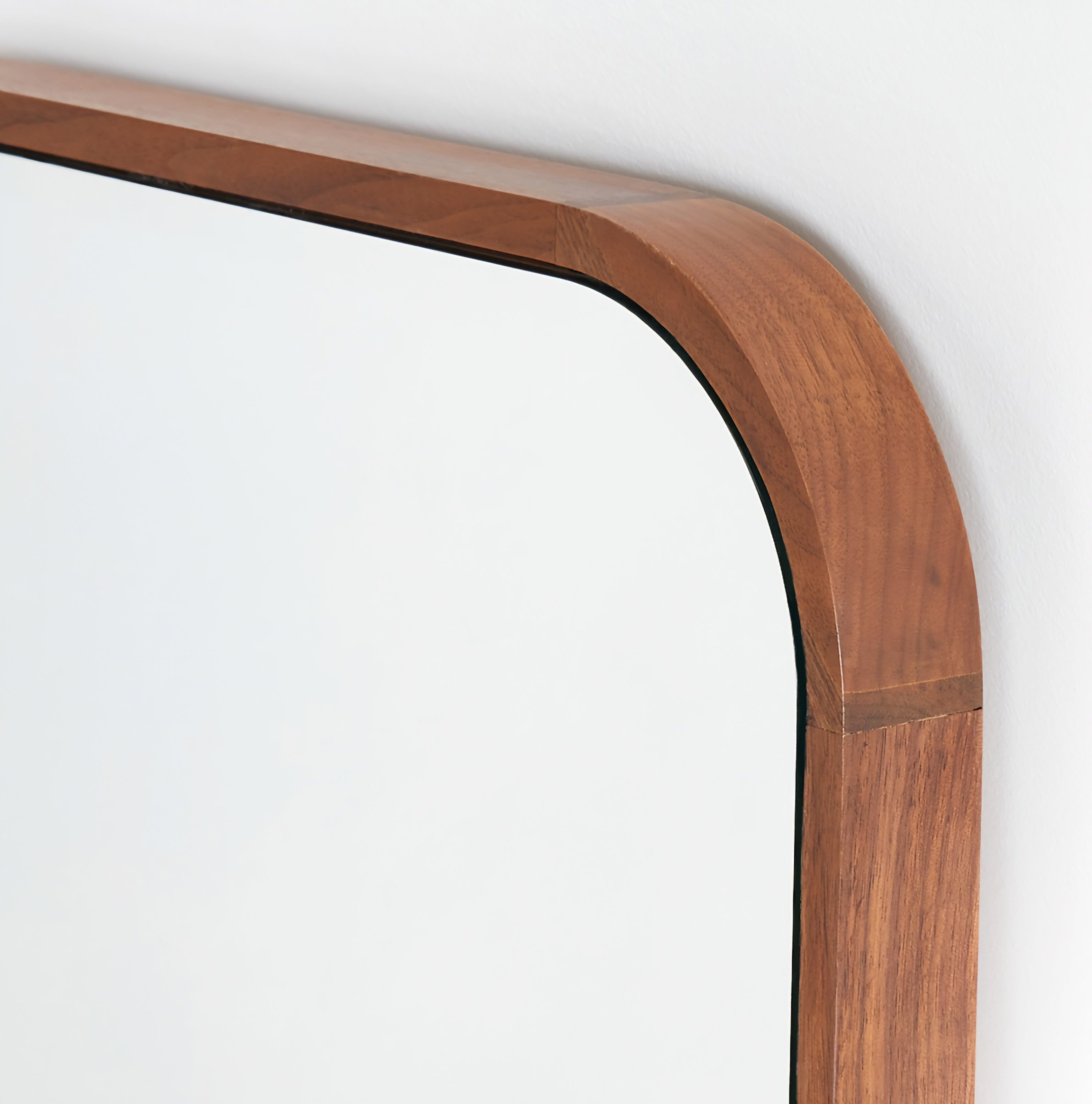 THE ONE × Edge — Medium Walnut Rectangle Standing Mirror