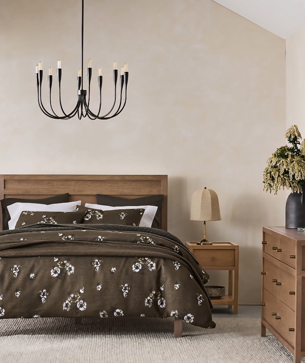 THE ONE × Allegra — Rattan and Linen Table Lamp