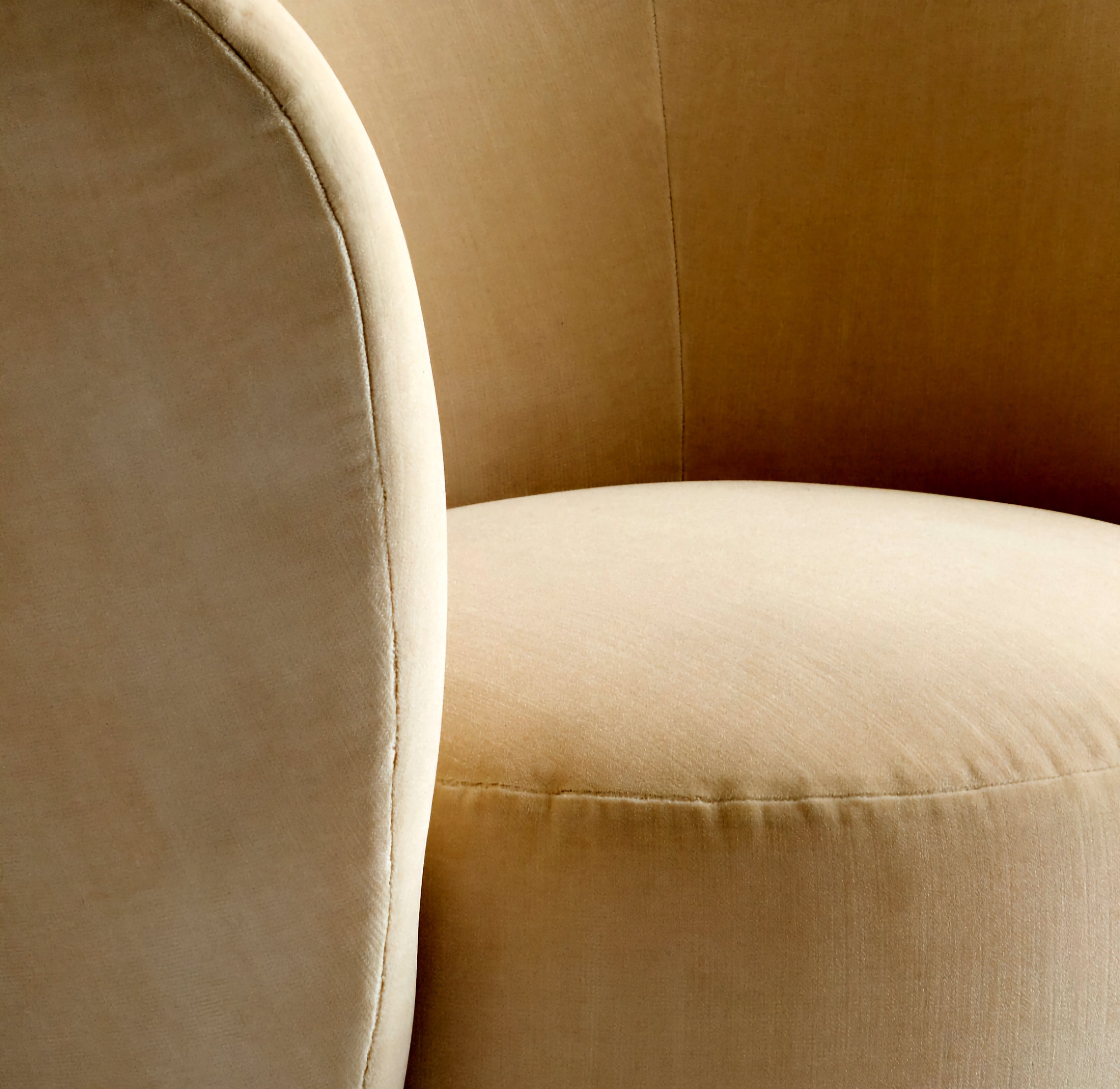 THE ONE × Salon — Swivel Accent Chair by Laura Harrier & Tiffany Howell