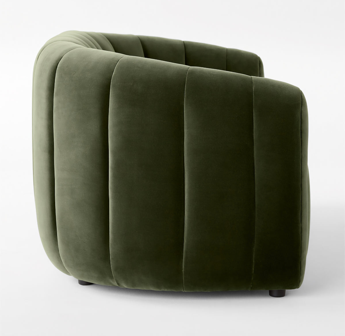 THE ONE × Fitz — Channeled White Boucle Loveseat