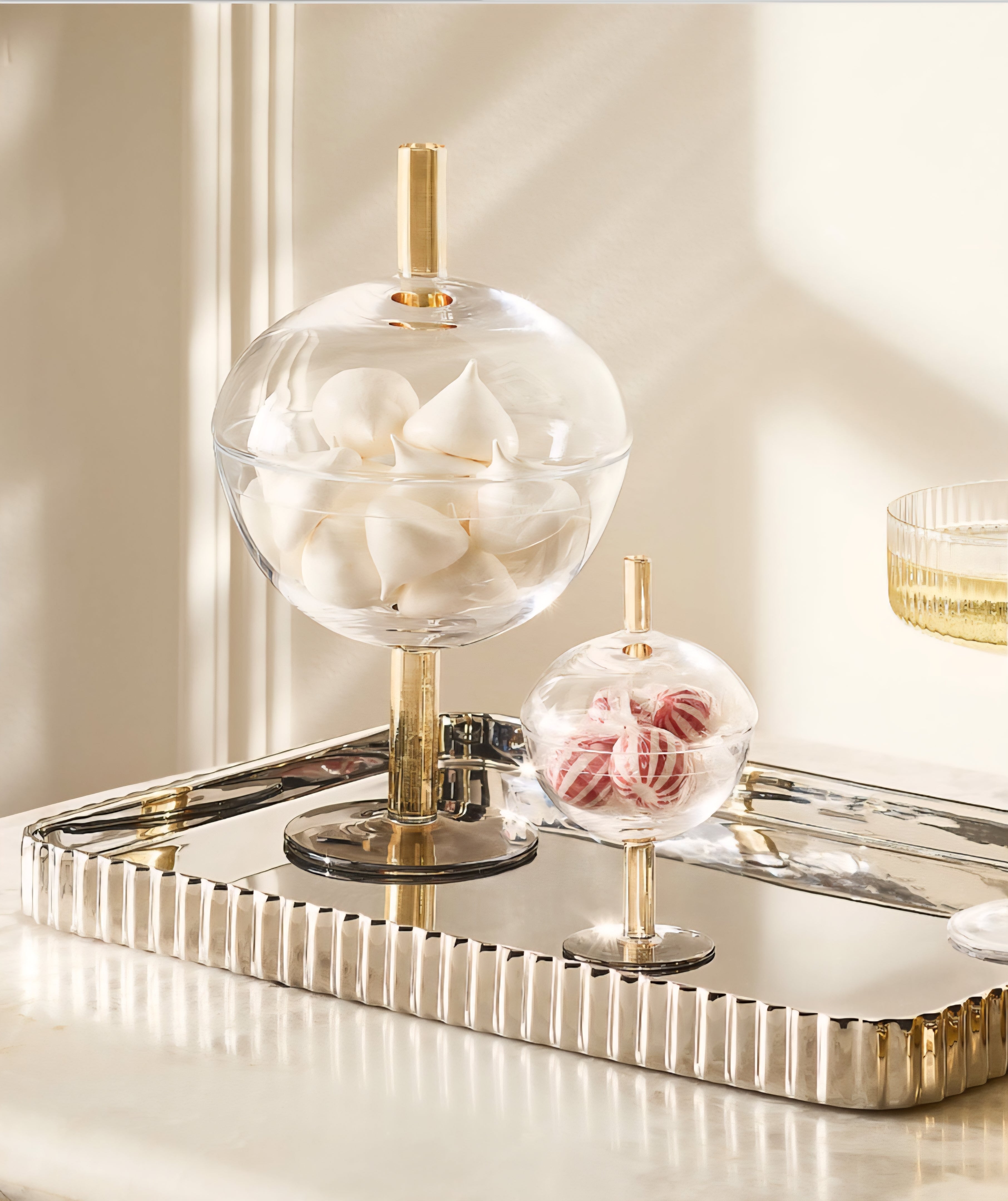 THE ONE × Gianna — Glass Dishes with Lids (Set of 2)