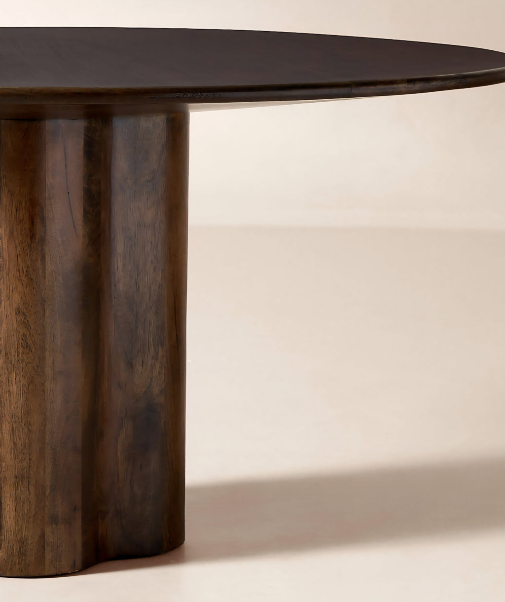 THE ONE × Viggo — Dark Mango Wood Dining Table