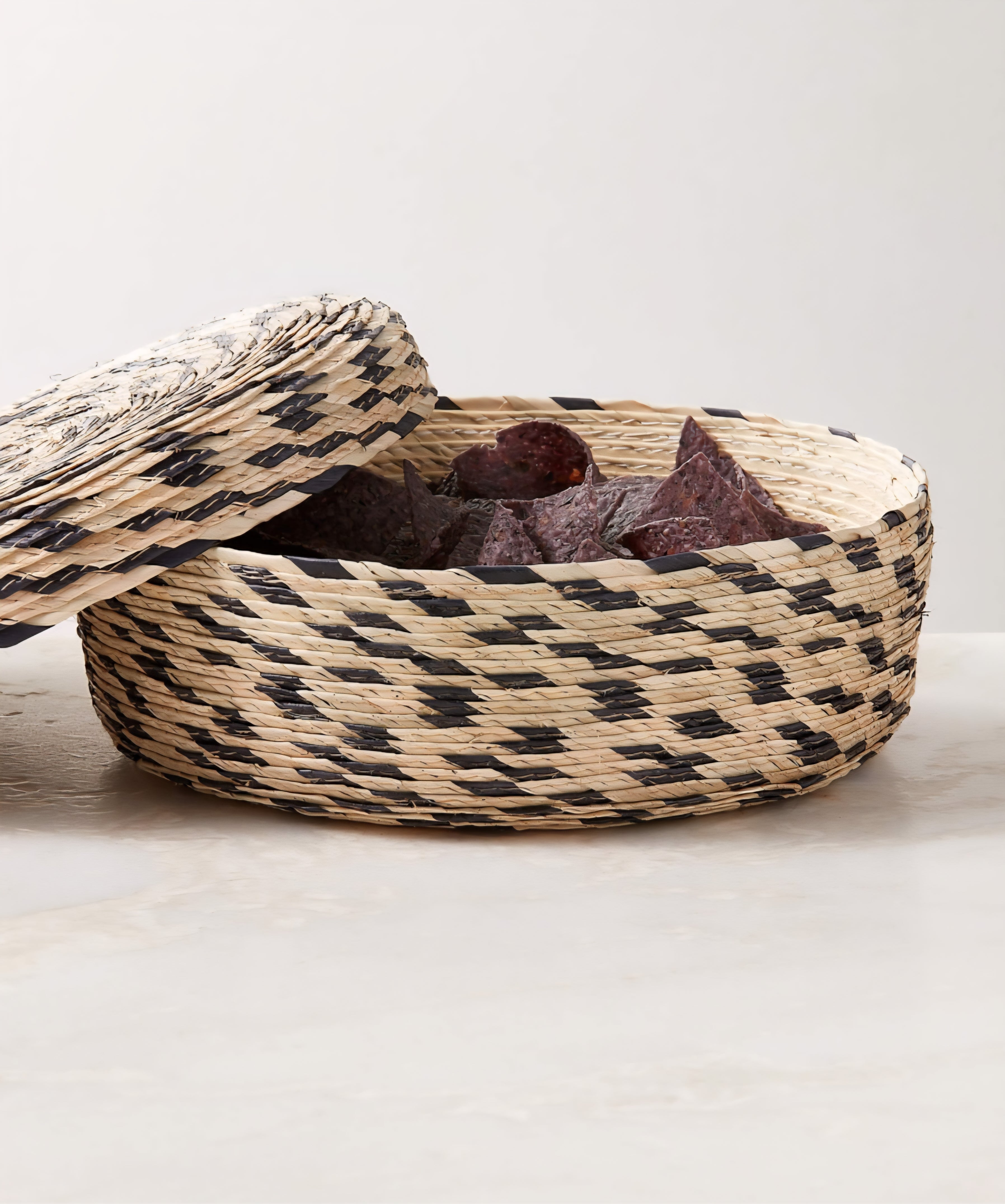 THE ONE × Mezze — Black and Natural Serving Basket with Lid