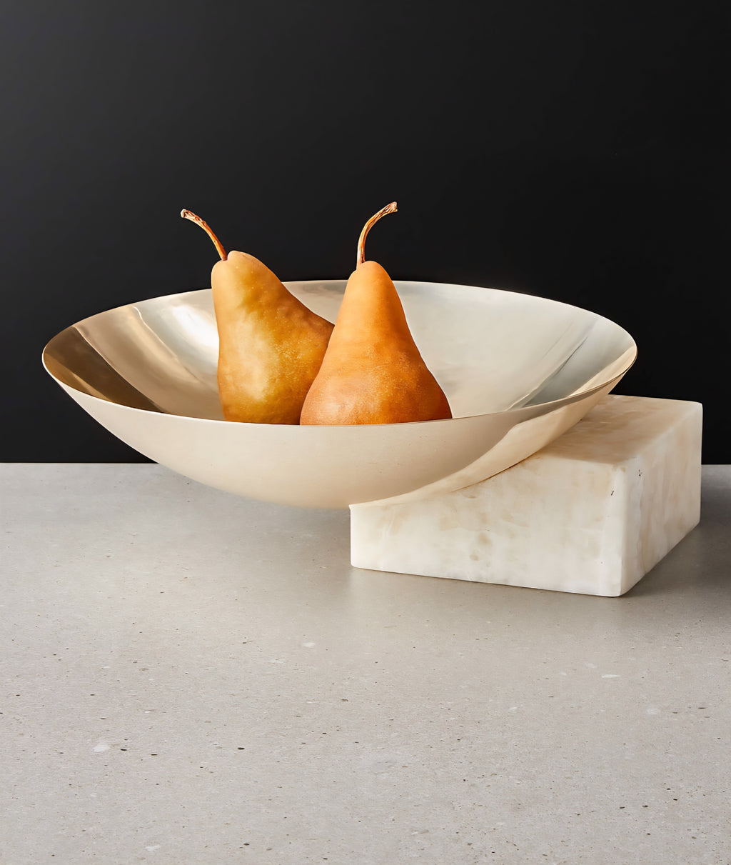 THE ONE × Akri — Champagne Gold and Cream Onyx Low Serving Bowl