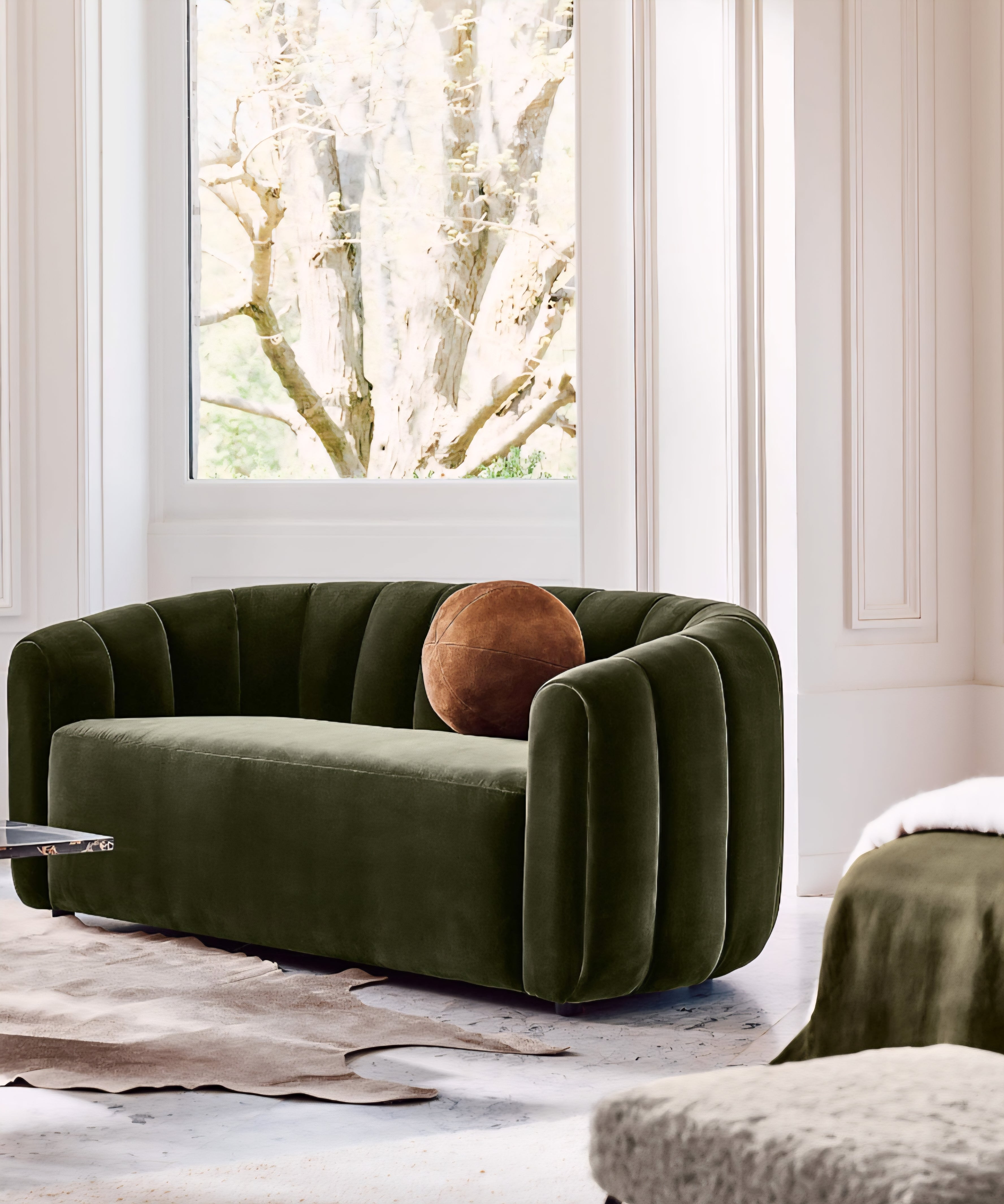THE ONE × Fitz — Channeled White Boucle Loveseat