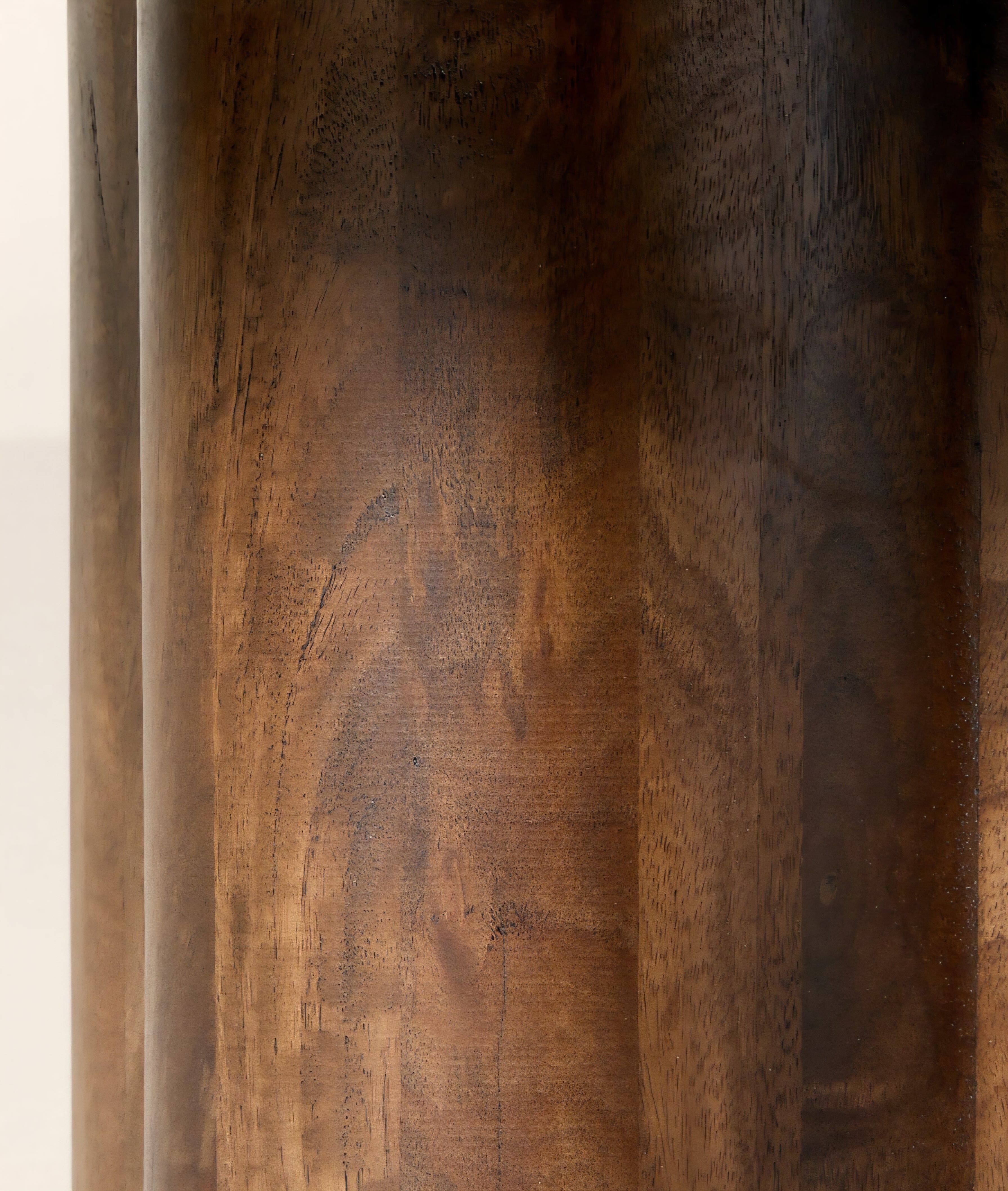 THE ONE × Viggo — Dark Mango Wood Dining Table
