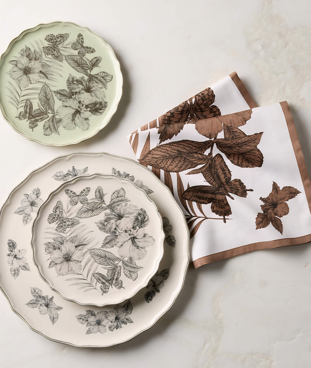 THE ONE × Everly — Round White and Black Patterned Serving Platter
