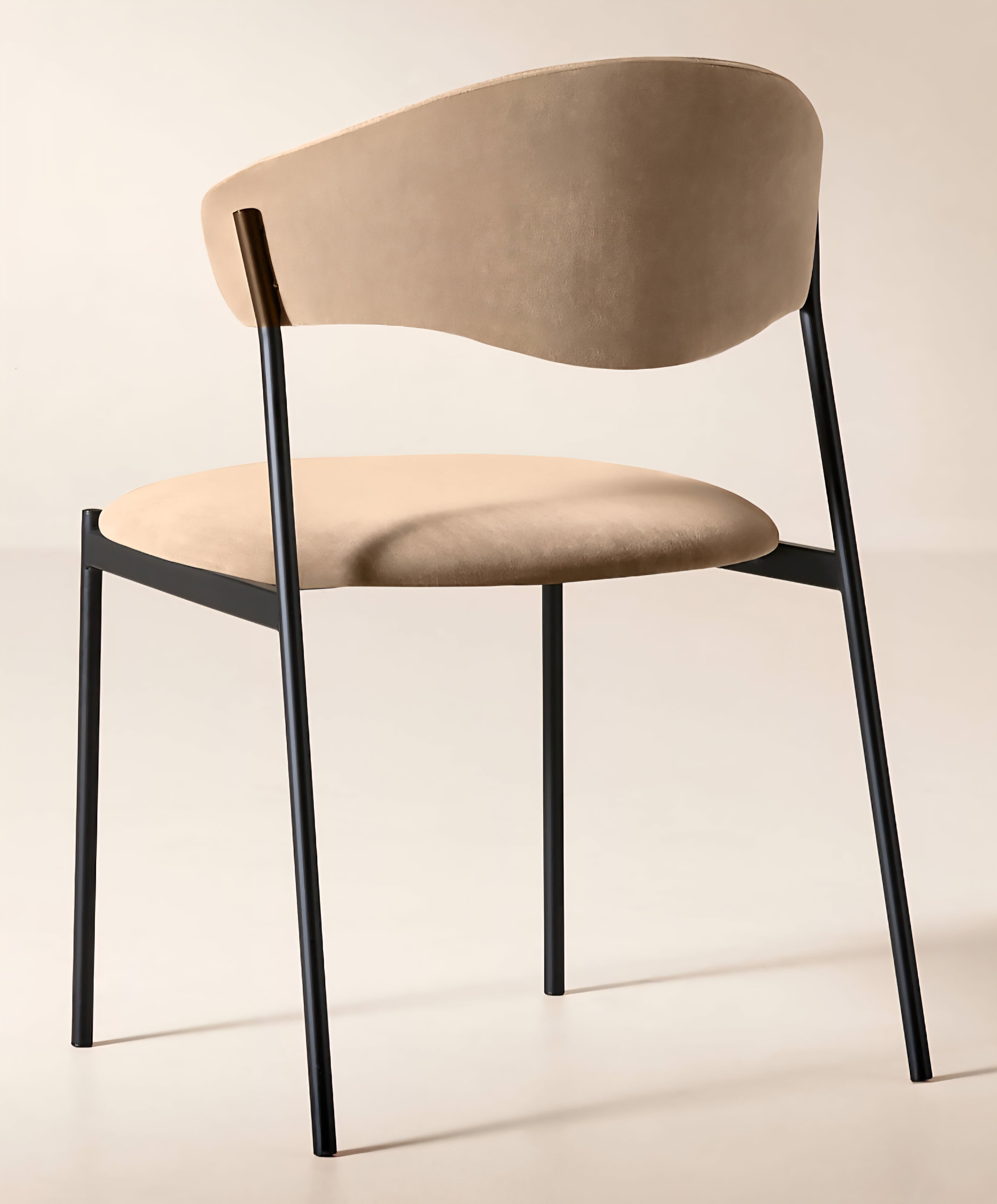 THE ONE × Damato — Mink Velvet Dining Chair