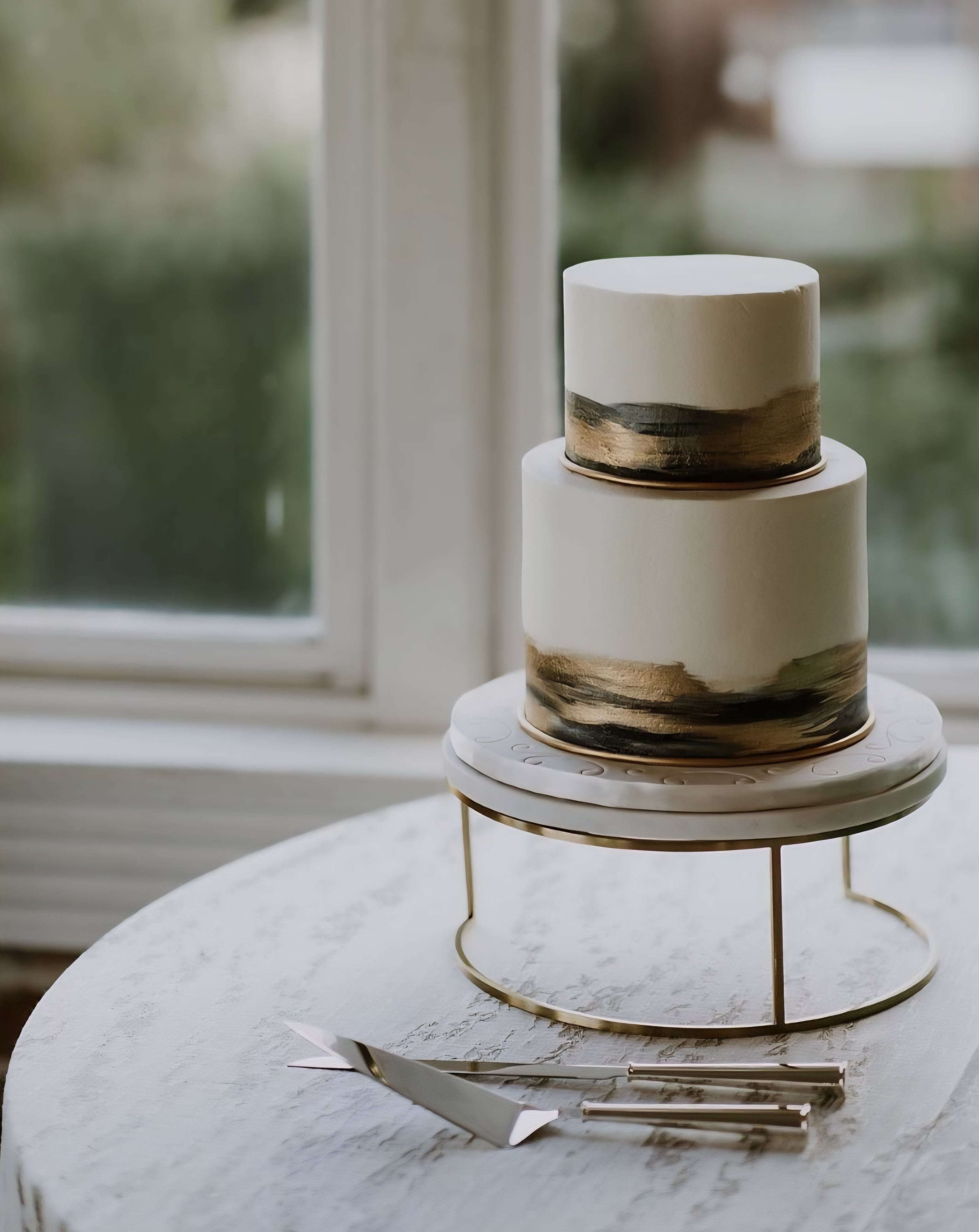 THE ONE × Essex — Marble Cake Stand / Server
